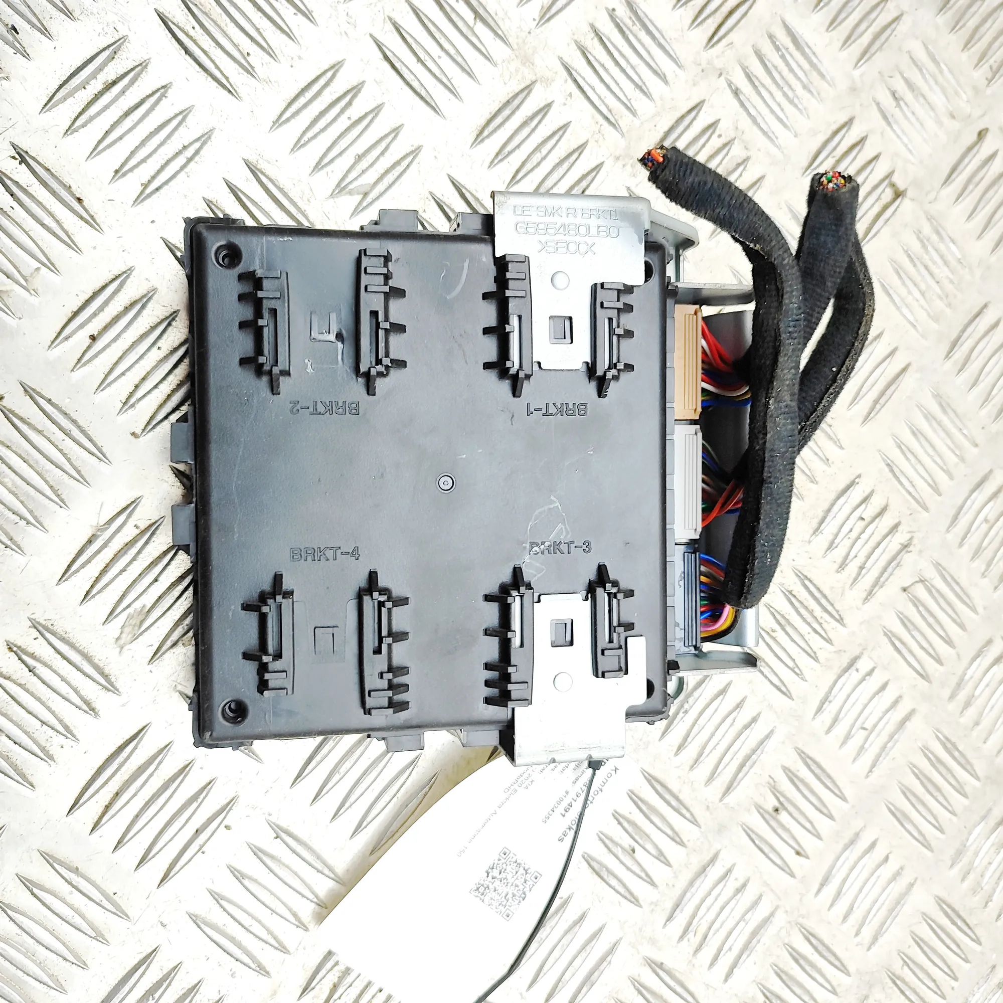 Kia Niro Keyless Control Unit Keyless Control Unit — KIA NIRO (2016-...) — 95...