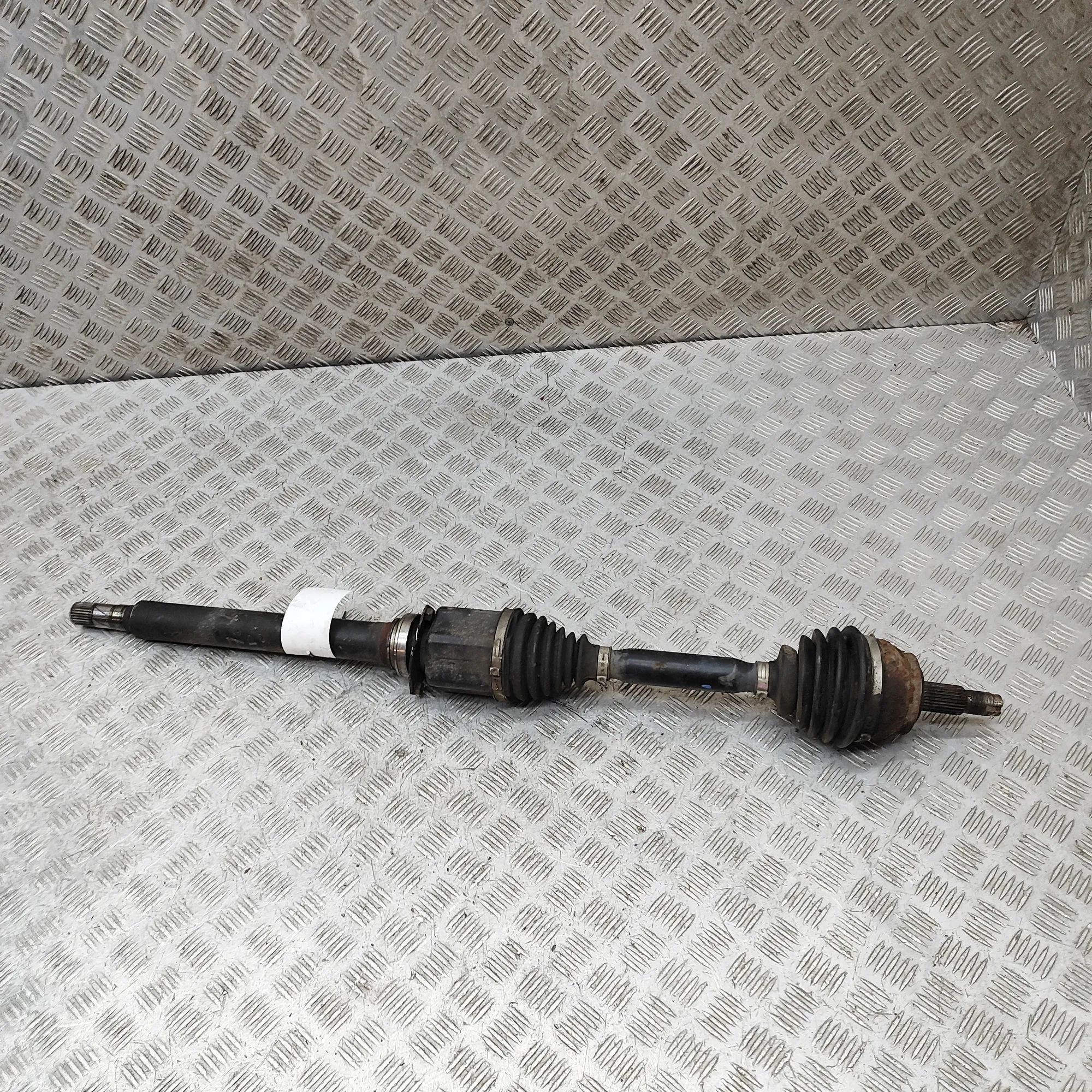 Alfa-Romeo Giulietta (940) Front Right Driveshaft