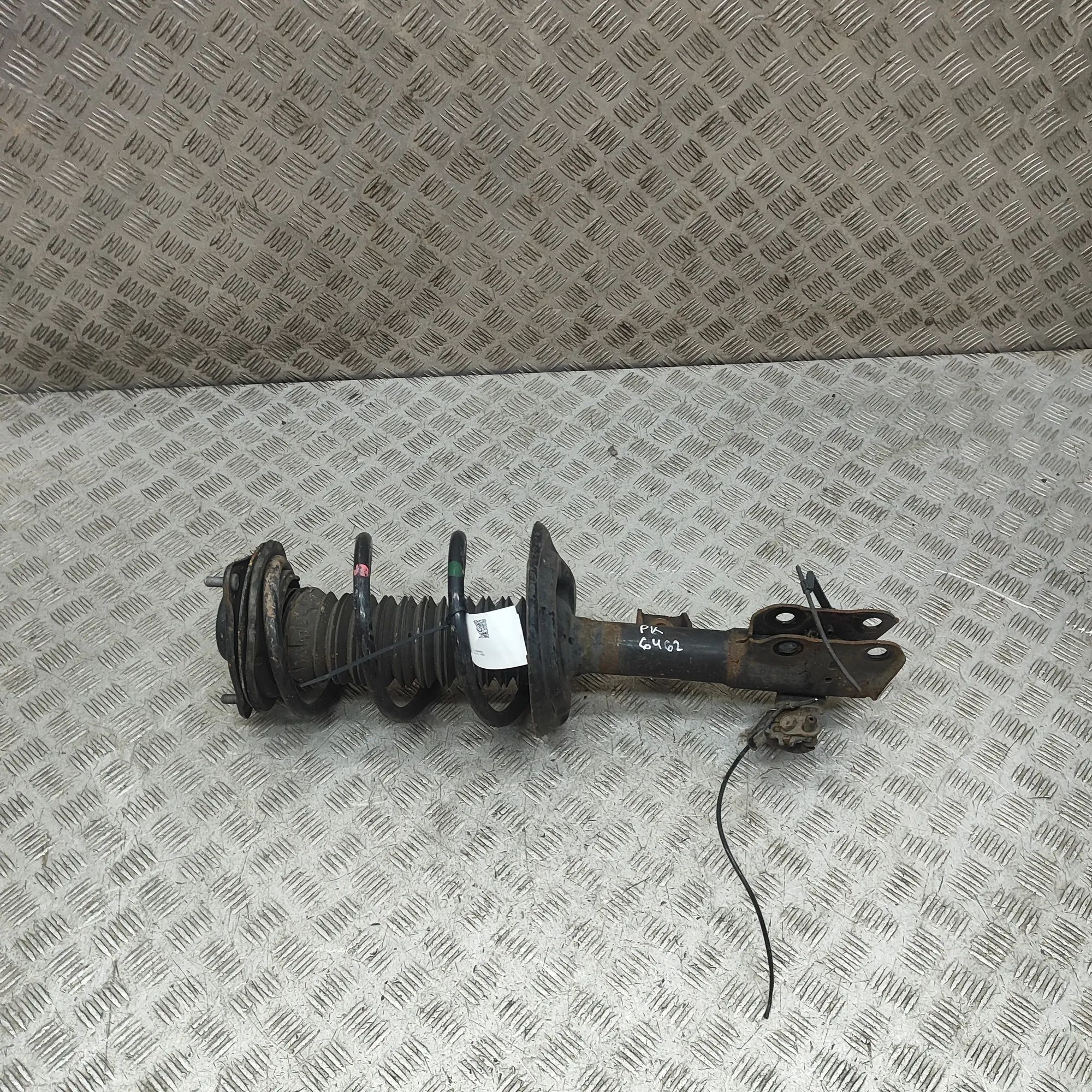 Toyota RAV4 (XA40) Shock absorber — front left Shock absorber — front left — TOYOTA RAV (4 V X...