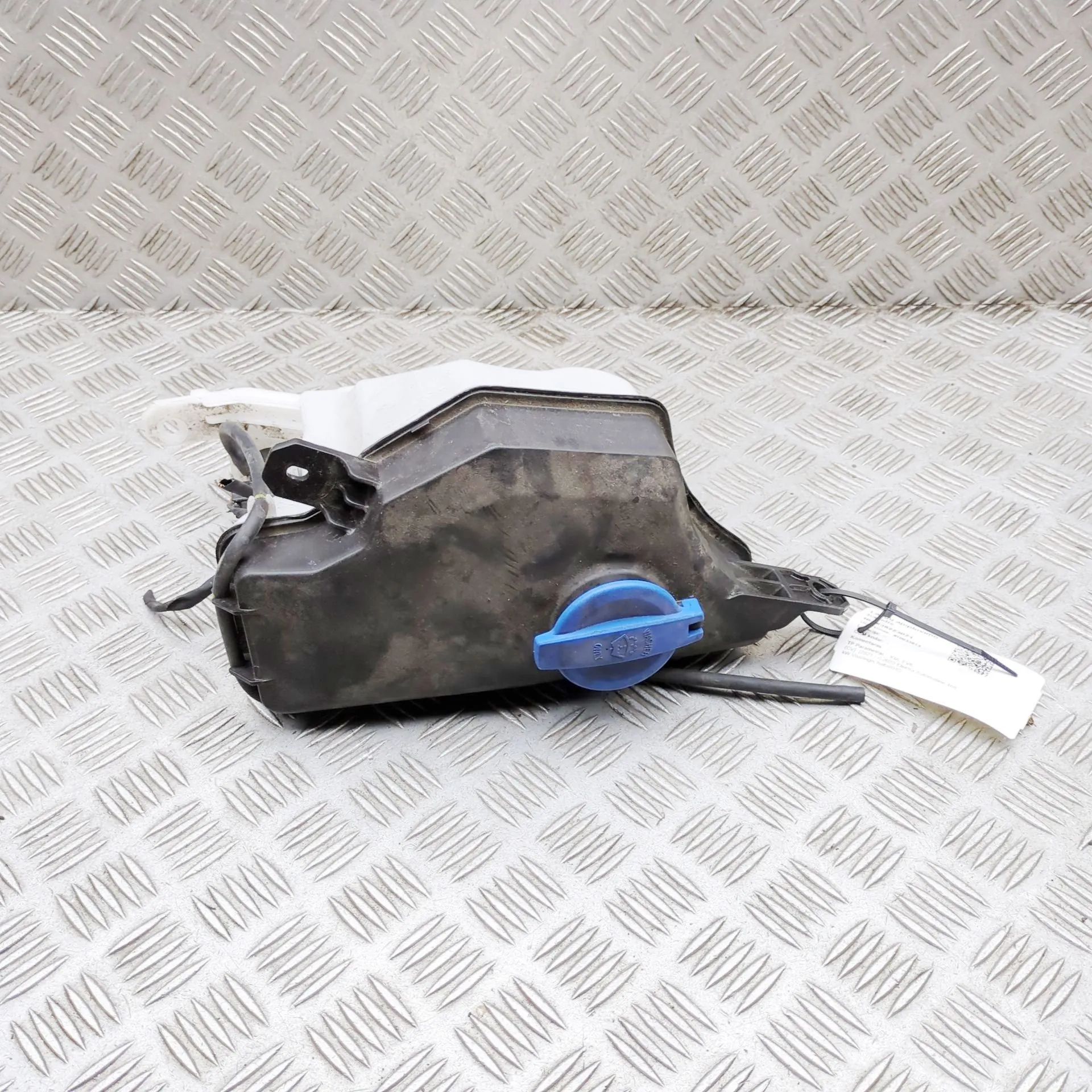 Kia EV6 Window Washer Tank Window Washer Tank — KIA EV6 (CV) (2021-...) — ...