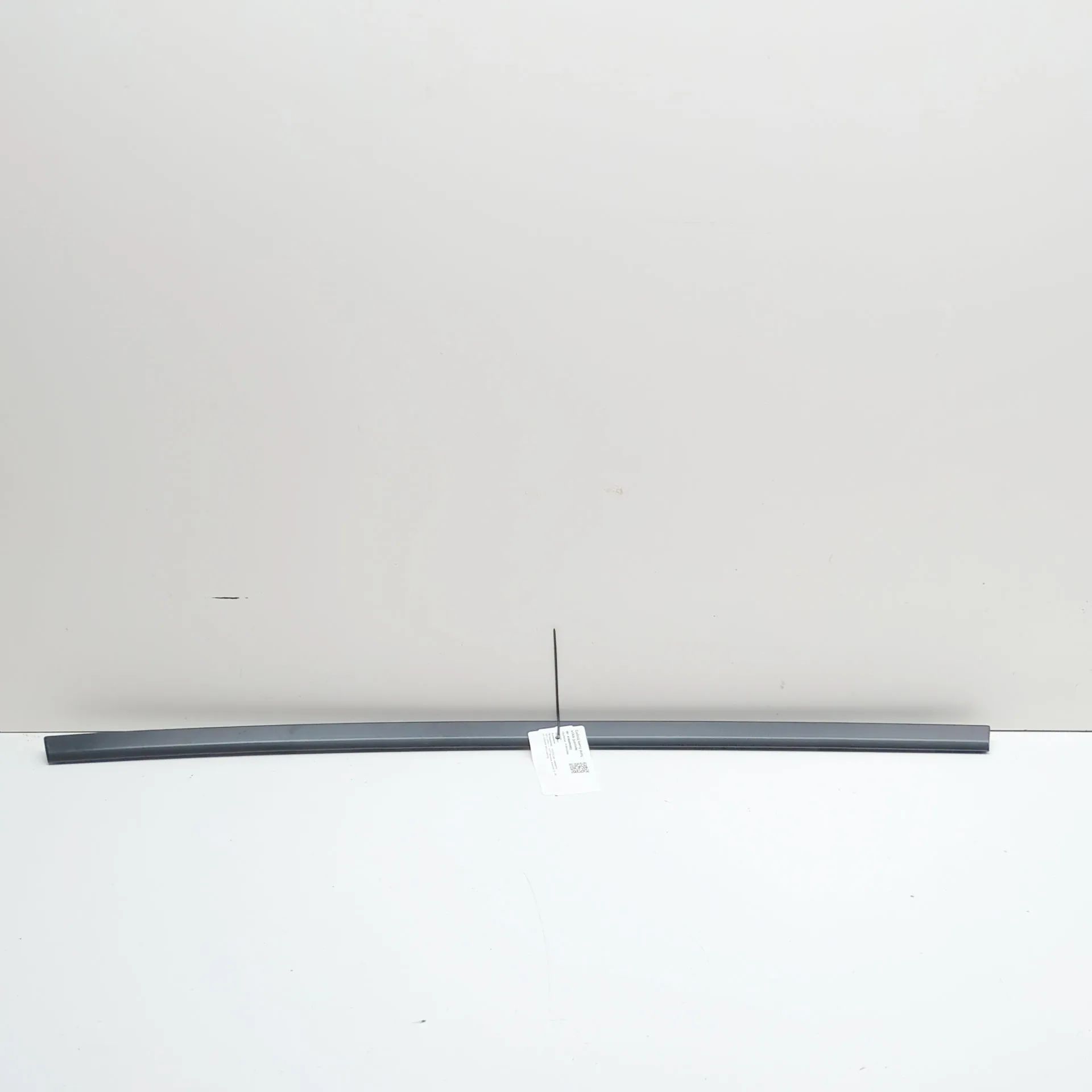 Porsche Panamera Door window strip — rear left Door window strip — rear left — PORSCHE PANAMER...
