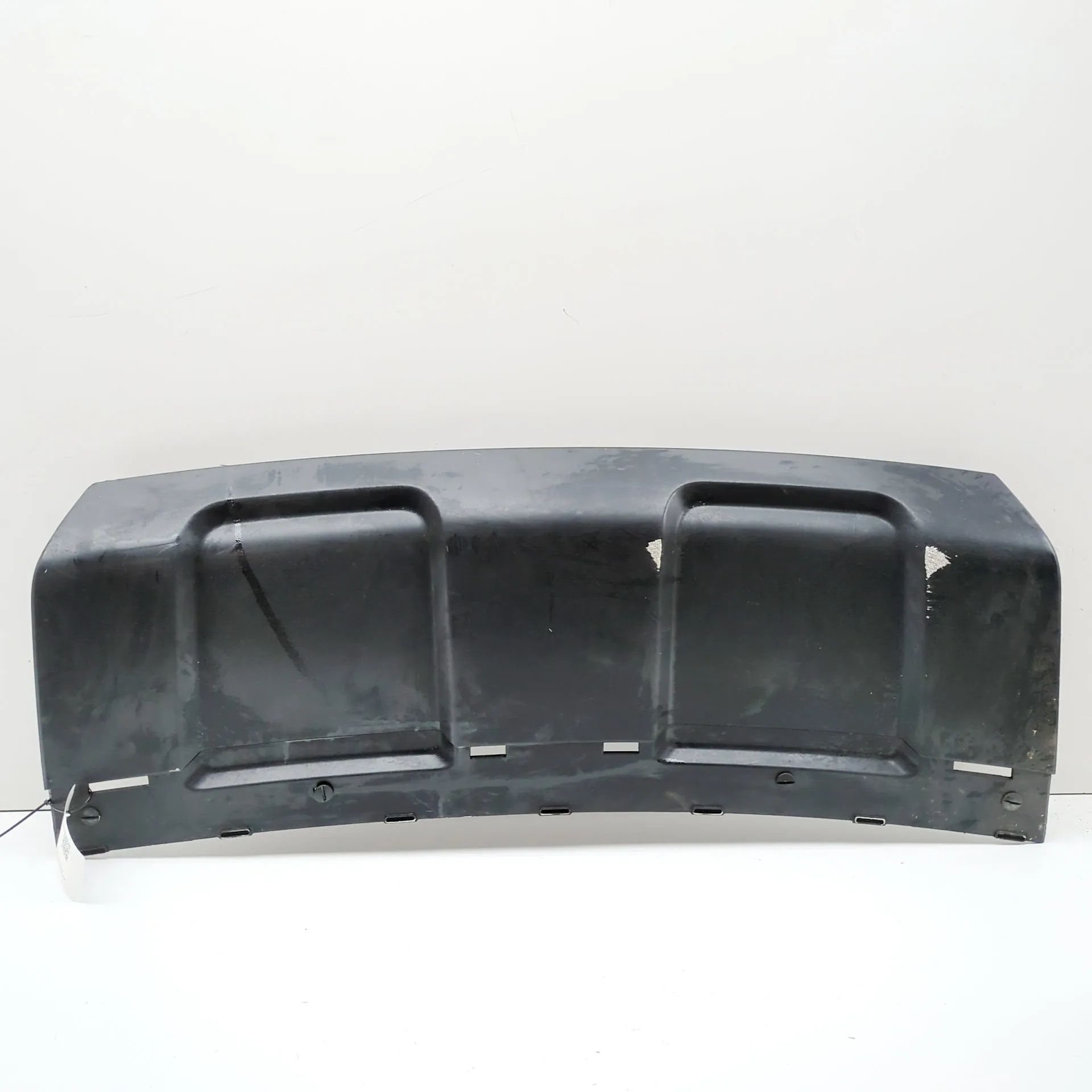 Land Rover Range Rover Sport (L494) Rear Bumper Lower Diffuser Rear Bumper Lower Diffuser — LAND ROVER RANGE R...