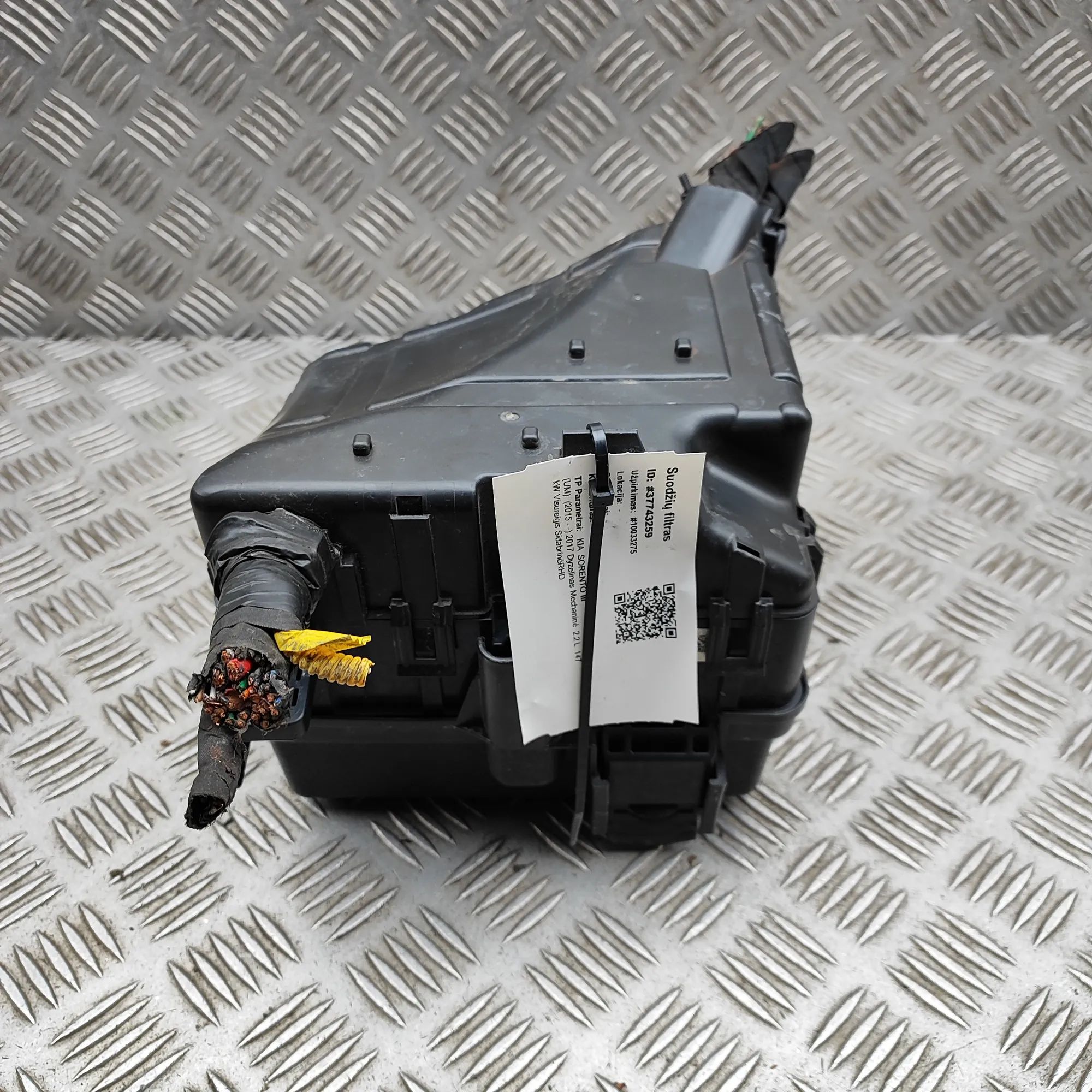 Kia Sorento Fuse box Fuse box — KIA SORENTO (III UM) (2015-...) — 91...