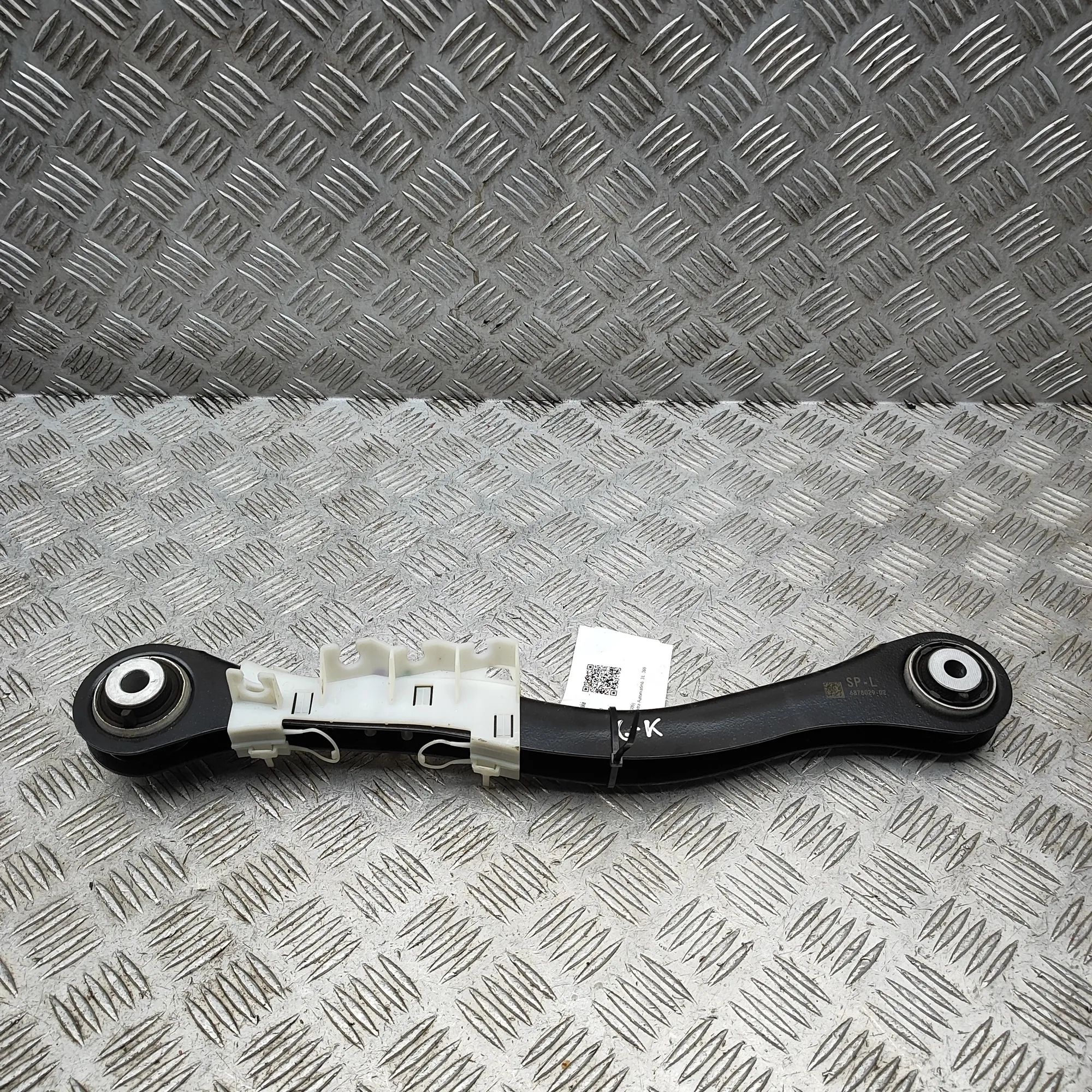 BMW X5 (G05) Control arm — rear left Control arm — rear left — BMW X5 (G05) (2018-.....