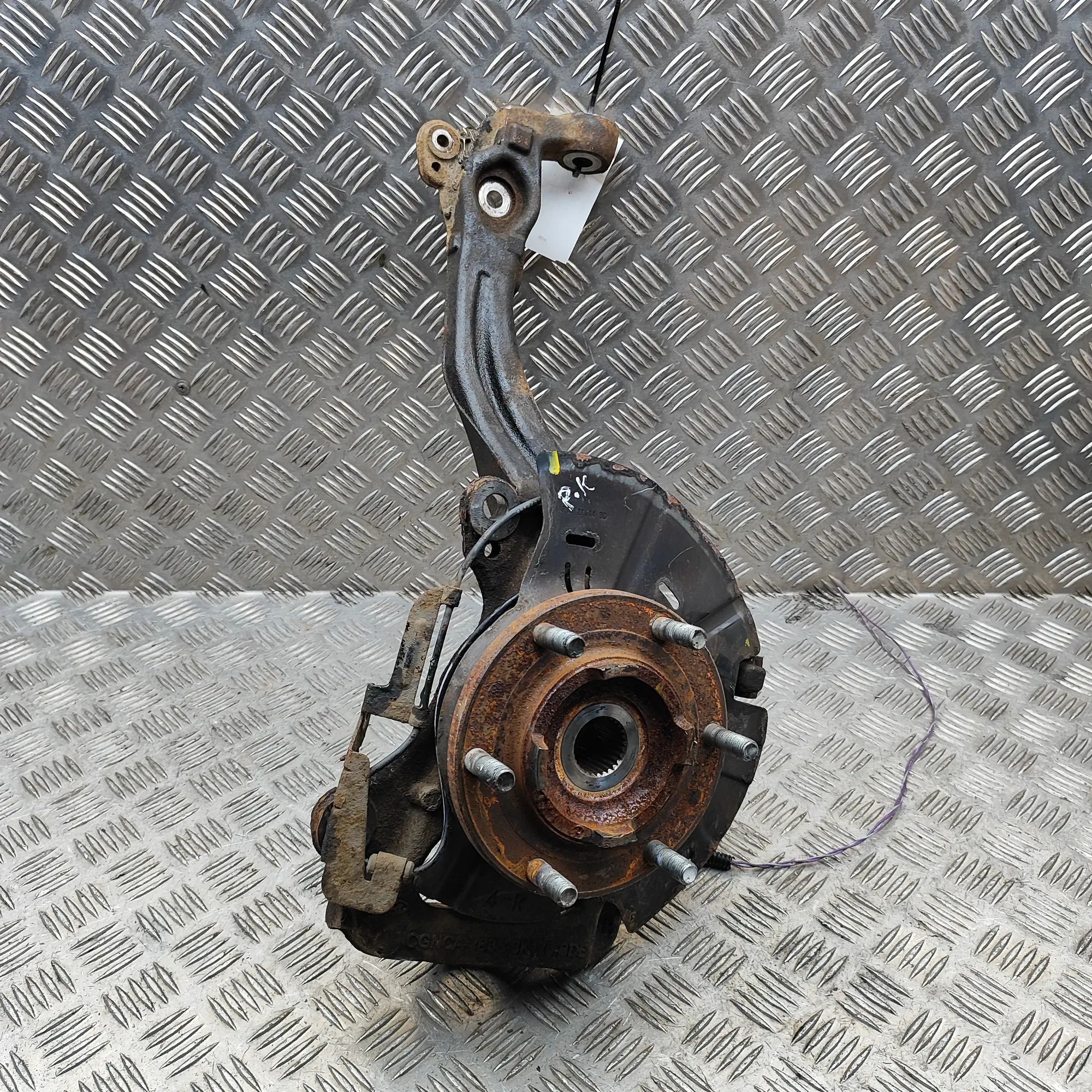 Ford Ranger Front Left Wheel Hub