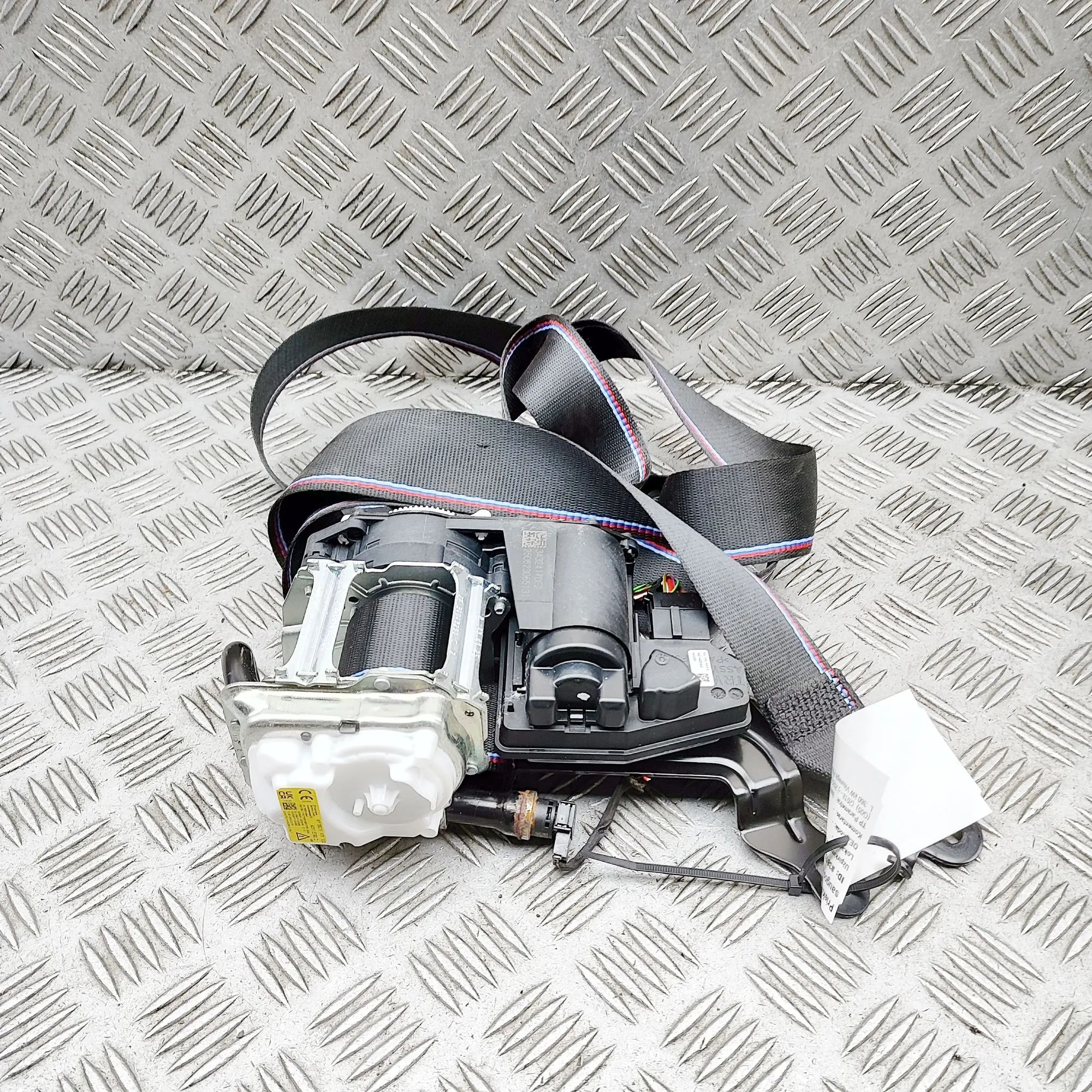 BMW X5 (G05) Front Right Seatbelt