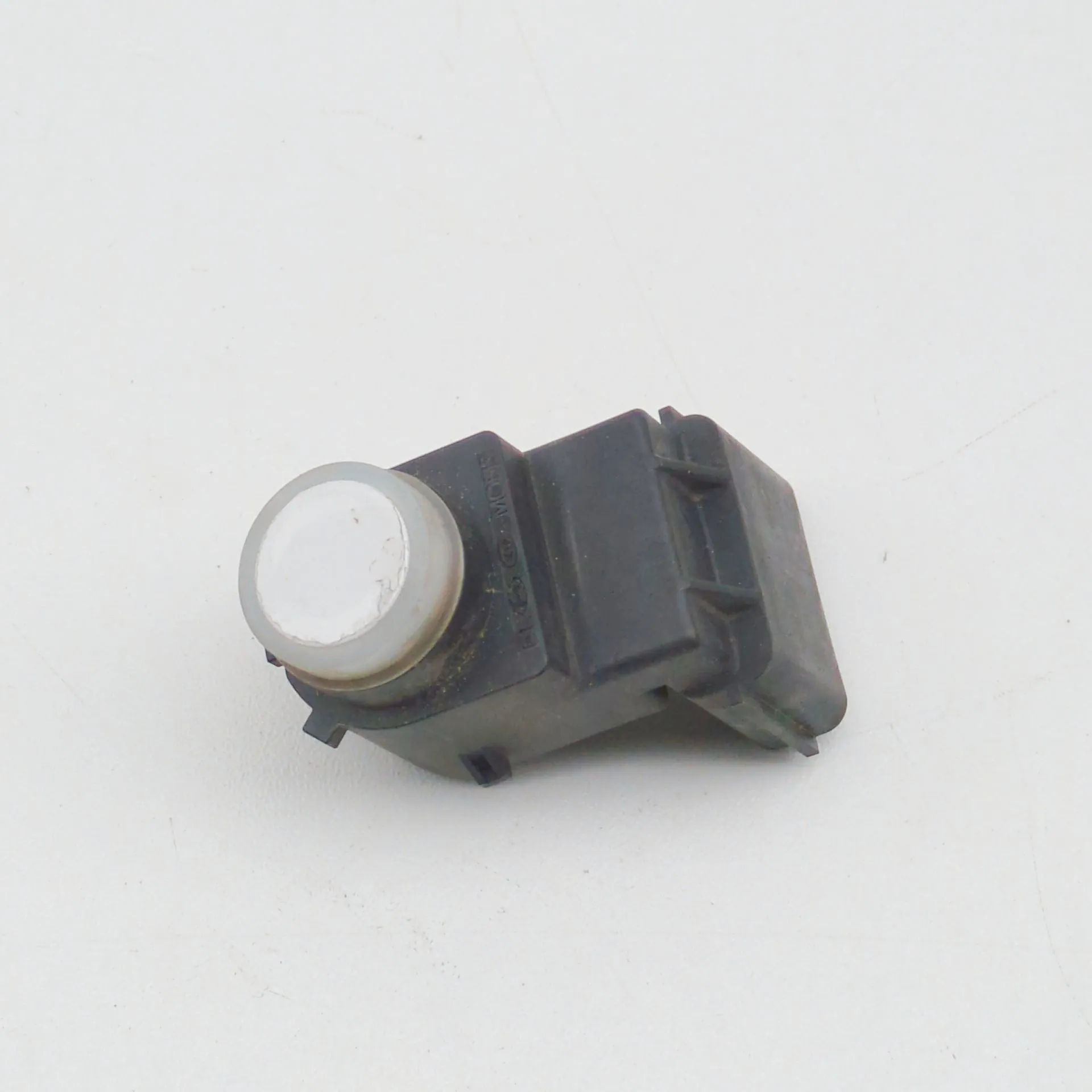 Kia Sportage Parking sensor — front Parking sensor — front — KIA SPORTAGE (V NQ5) (...