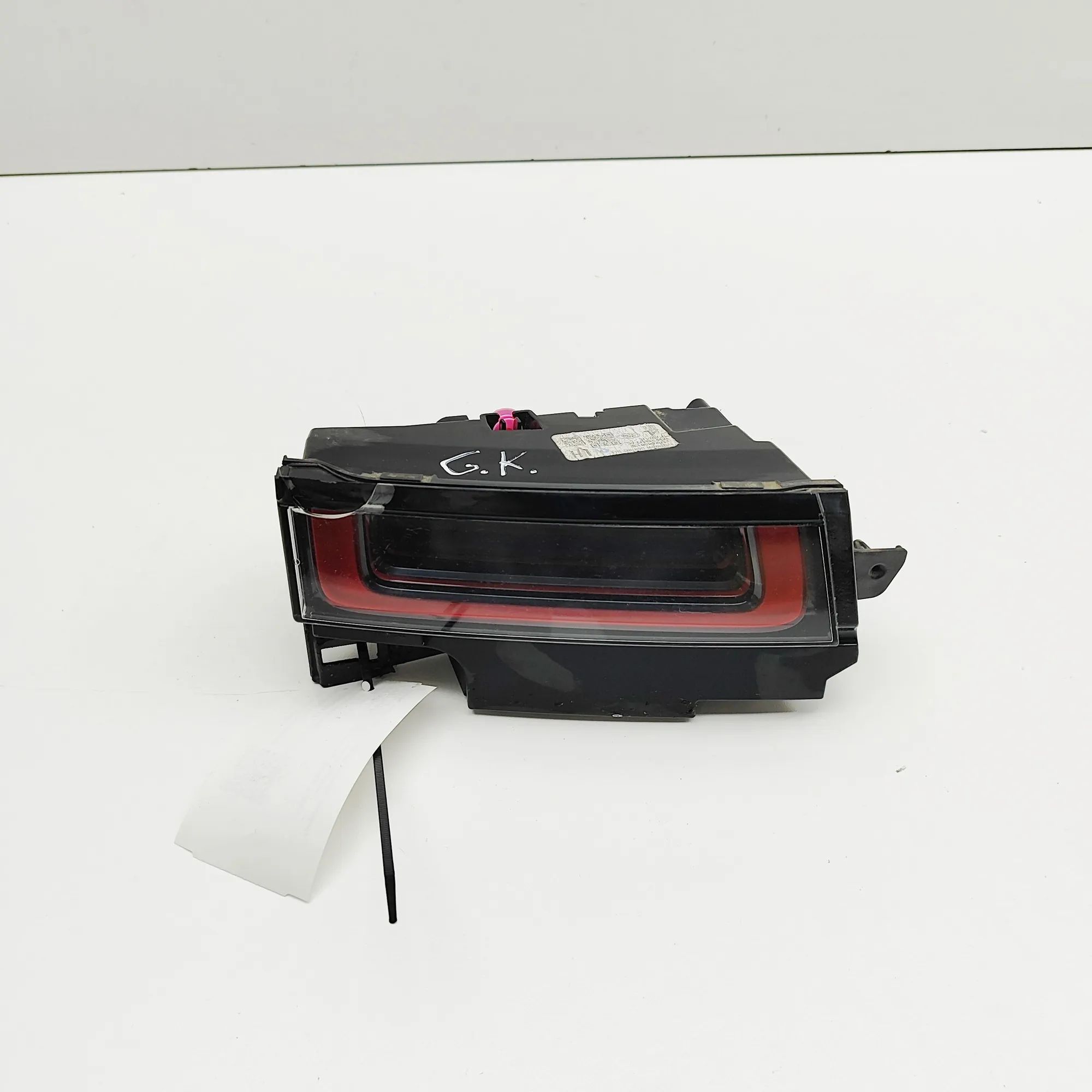 Land Rover Range Rover Evoque Left Side Tailgate Tail Light Left Side Tailgate Tail Light — LAND ROVER RANG...