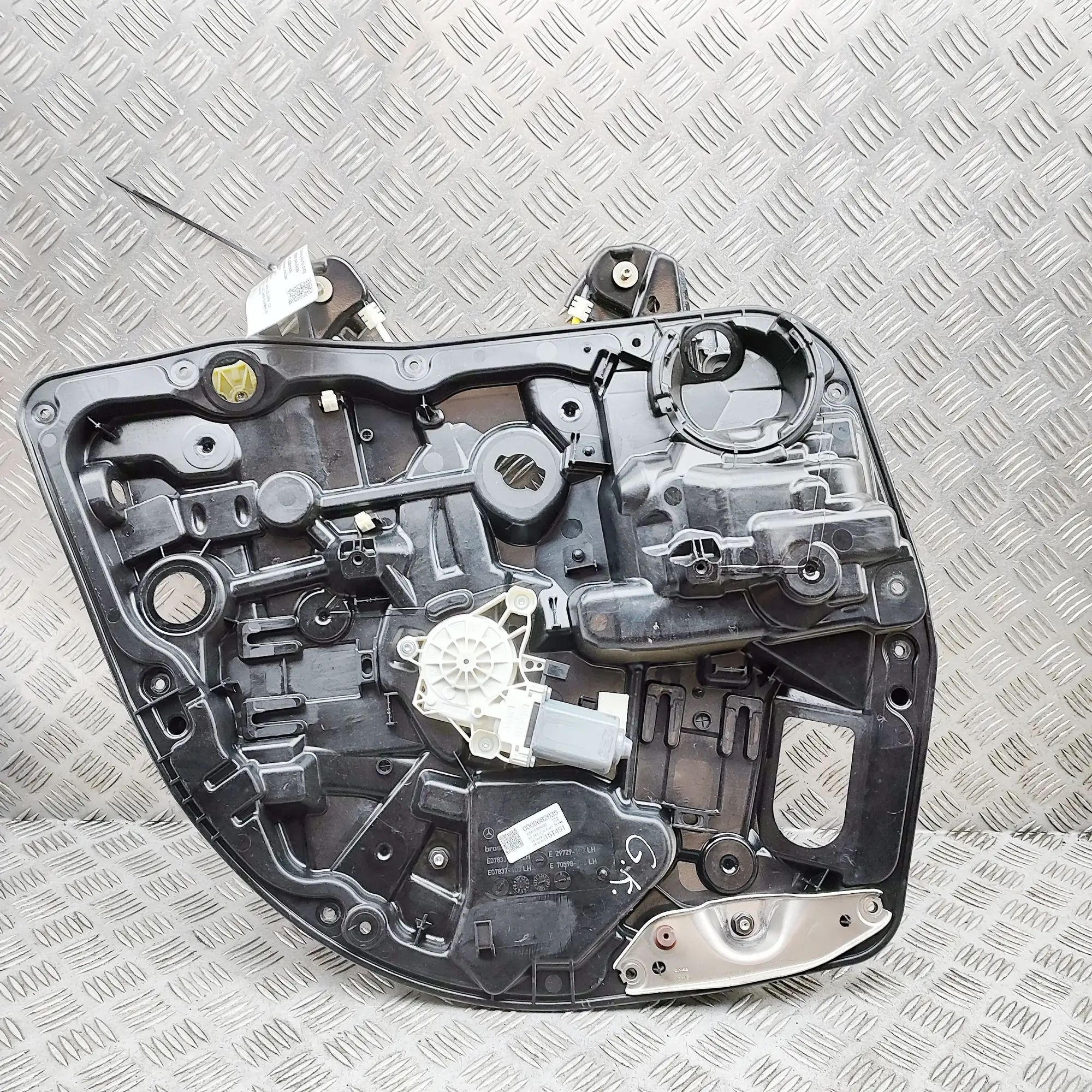 Mercedes-Benz EQS (V297 / X296) Rear Left Door Window Regulator Rear Left Door Window Regulator — MERCEDES BENZ...