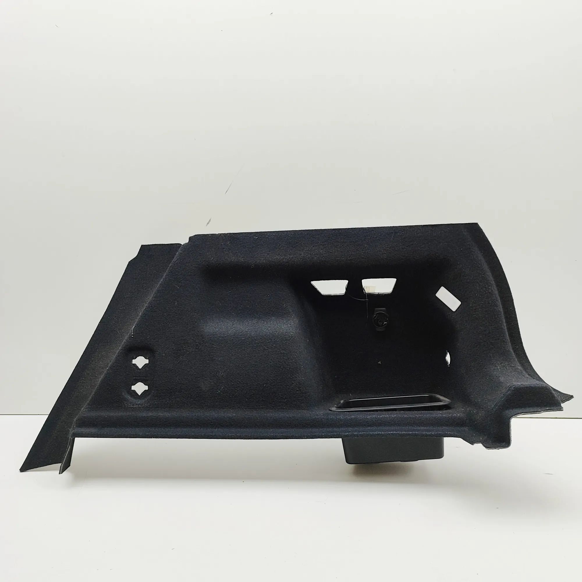 Mini Countryman (U25) Right Side Trunk Trim Right Side Trunk Trim — MINI COUNTRYMAN (U25) (...