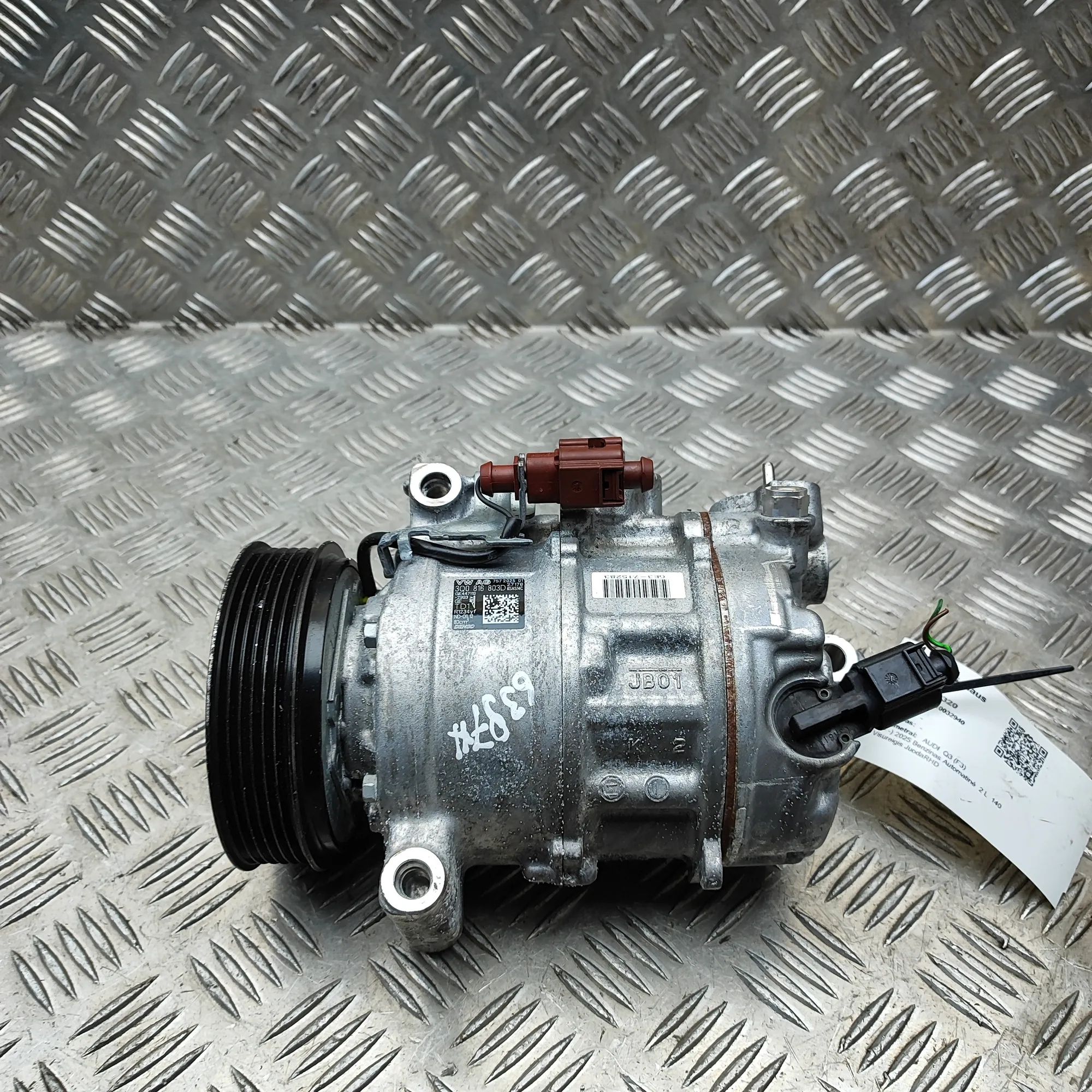 Audi Q3 (F3) Air-conditioning compressor Air-conditioning compressor — AUDI Q3 (F3) (201...