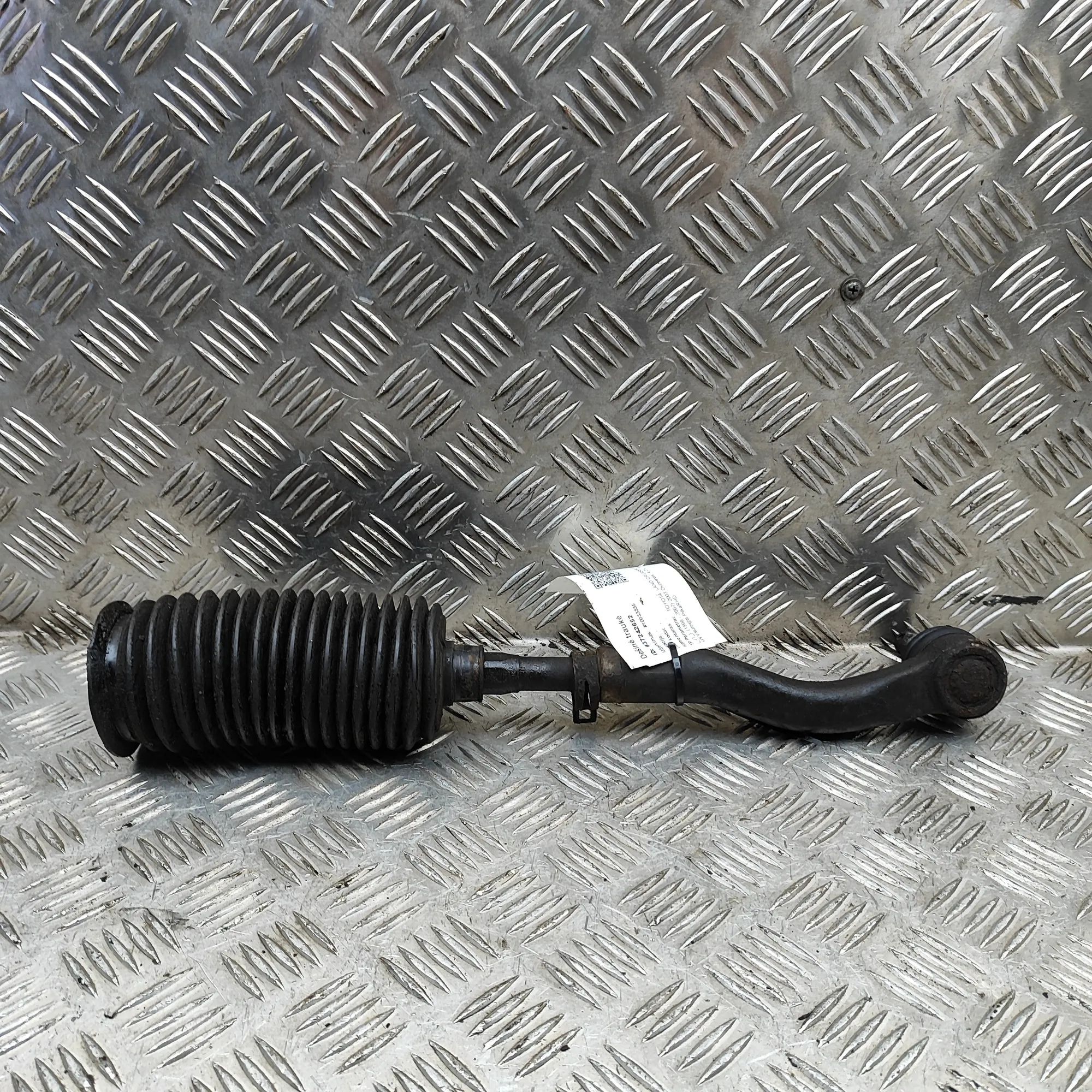 Toyota Land Cruiser 100 Steering tie rod — right Steering tie rod — right — TOYOTA LAND CRUISER ...