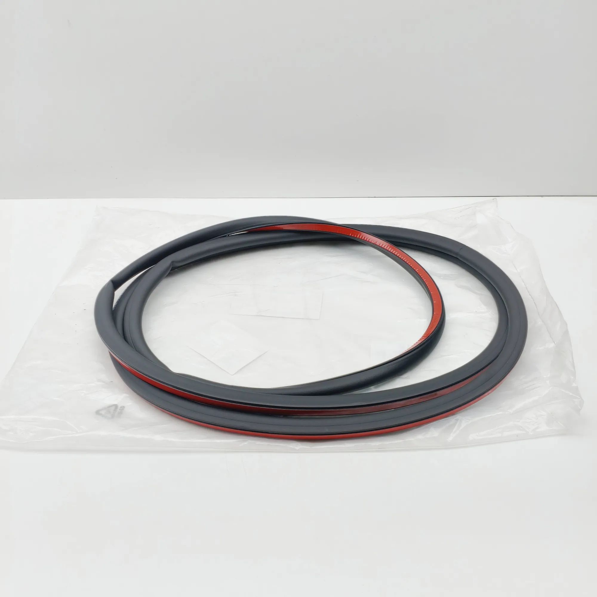 Volkswagen Passat (B7) Door rubber seal — front left Door rubber seal — front left — VW PASSAT (B8 3...