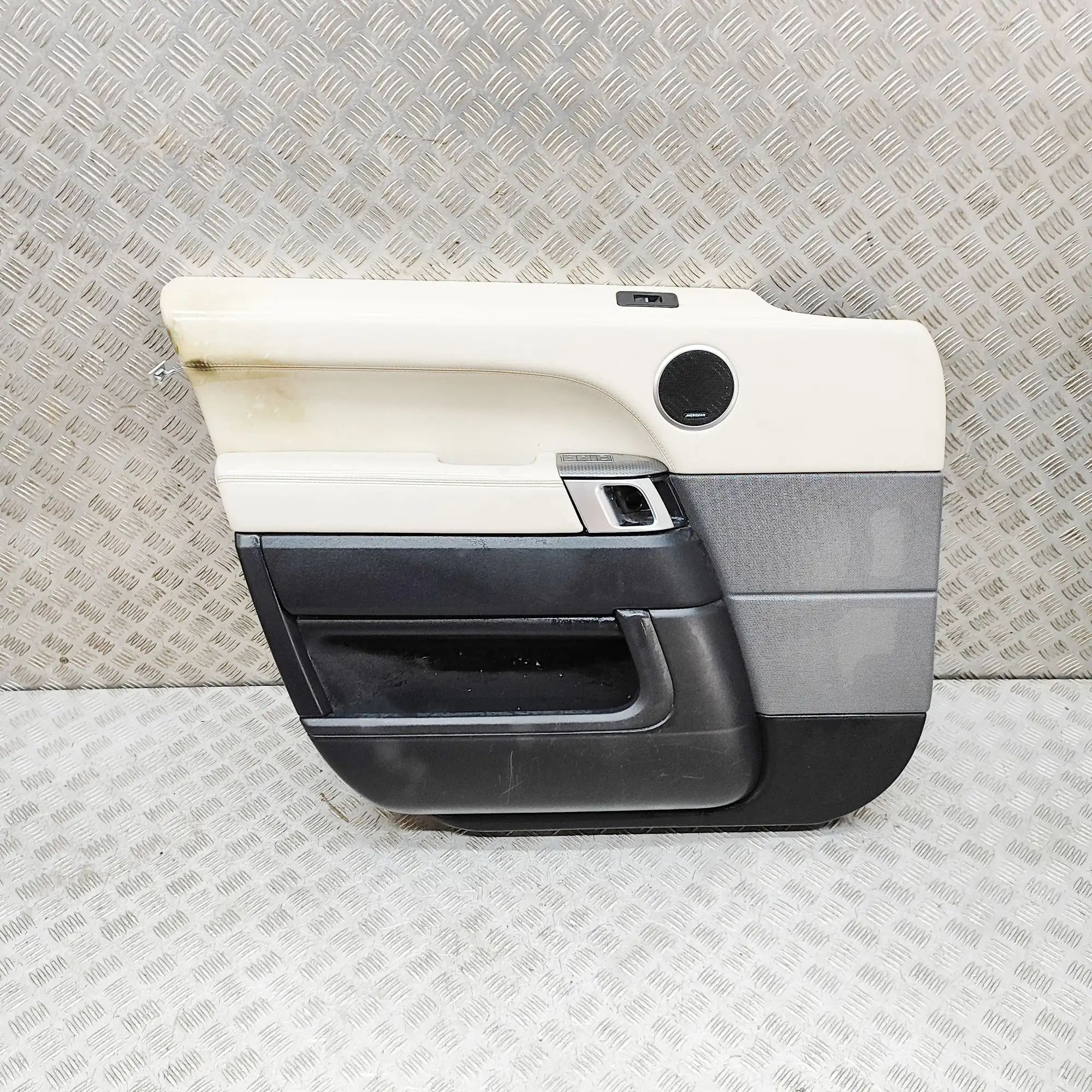Land Rover Range Rover Sport (L494) Front Left Door Panel Front Left Door Panel — LAND ROVER RANGE ROVER ...