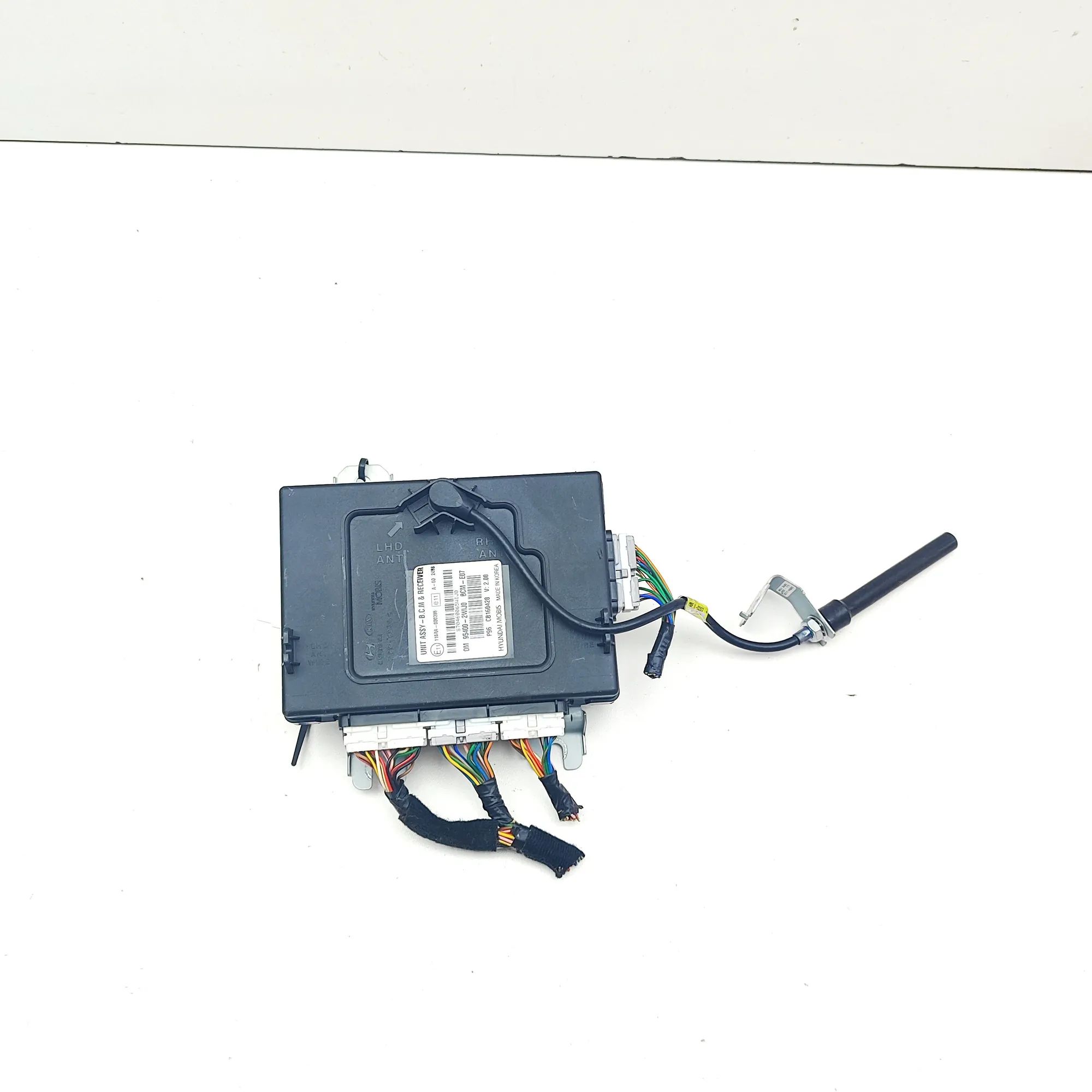 Hyundai Santa Fe Comfort Control Unit Comfort Control Unit — HYUNDAI SANTA (FÉ III DM...