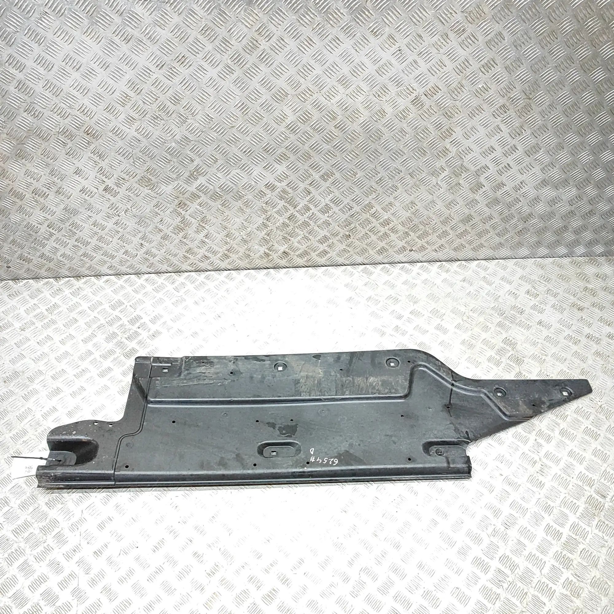 Peugeot Partner / Rifter Underbody cover — right Underbody cover — right — PEUGEOT PARTNER (Box ...