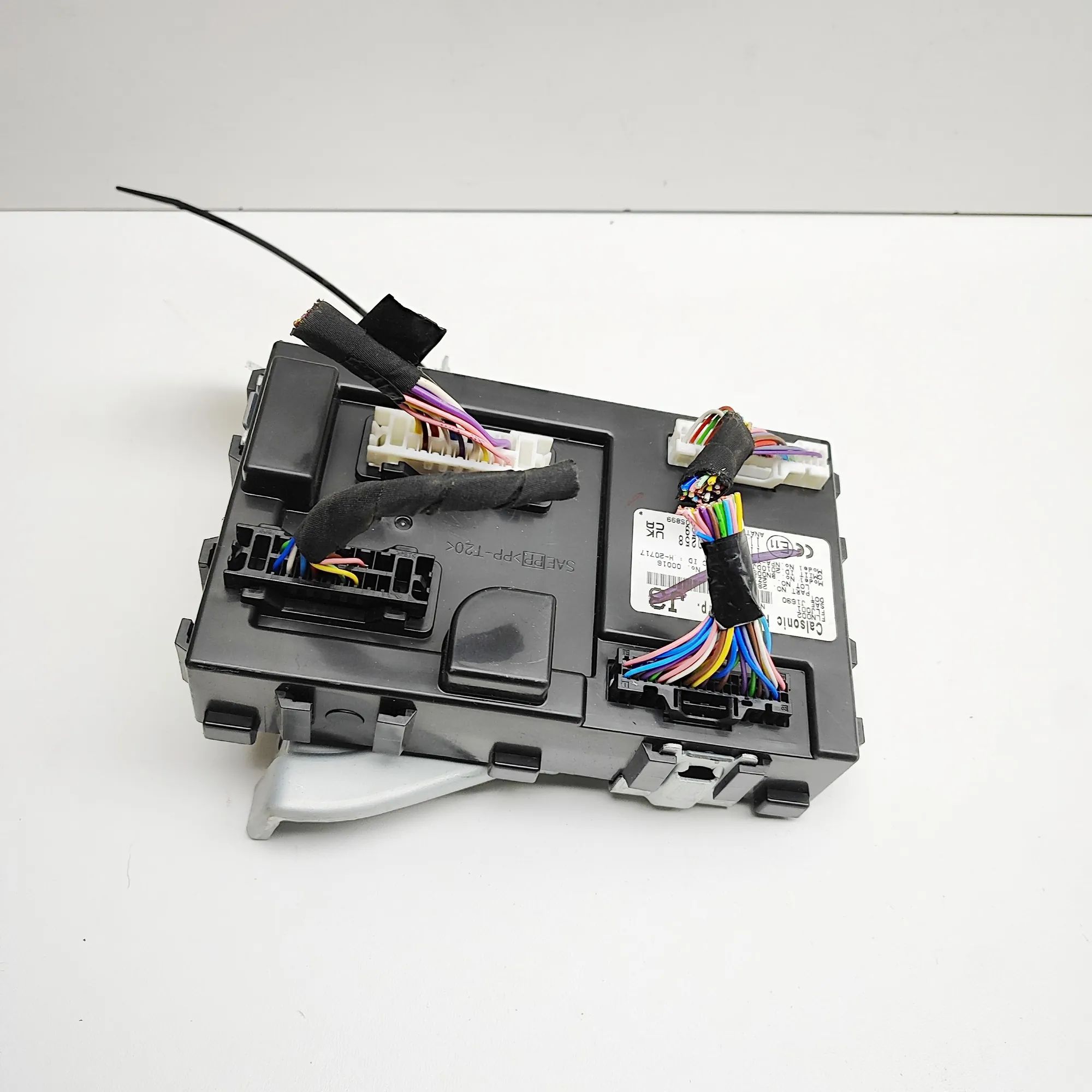 Nissan Leaf Comfort Control Unit Comfort Control Unit — NISSAN LEAF (ZE1) (2017-...