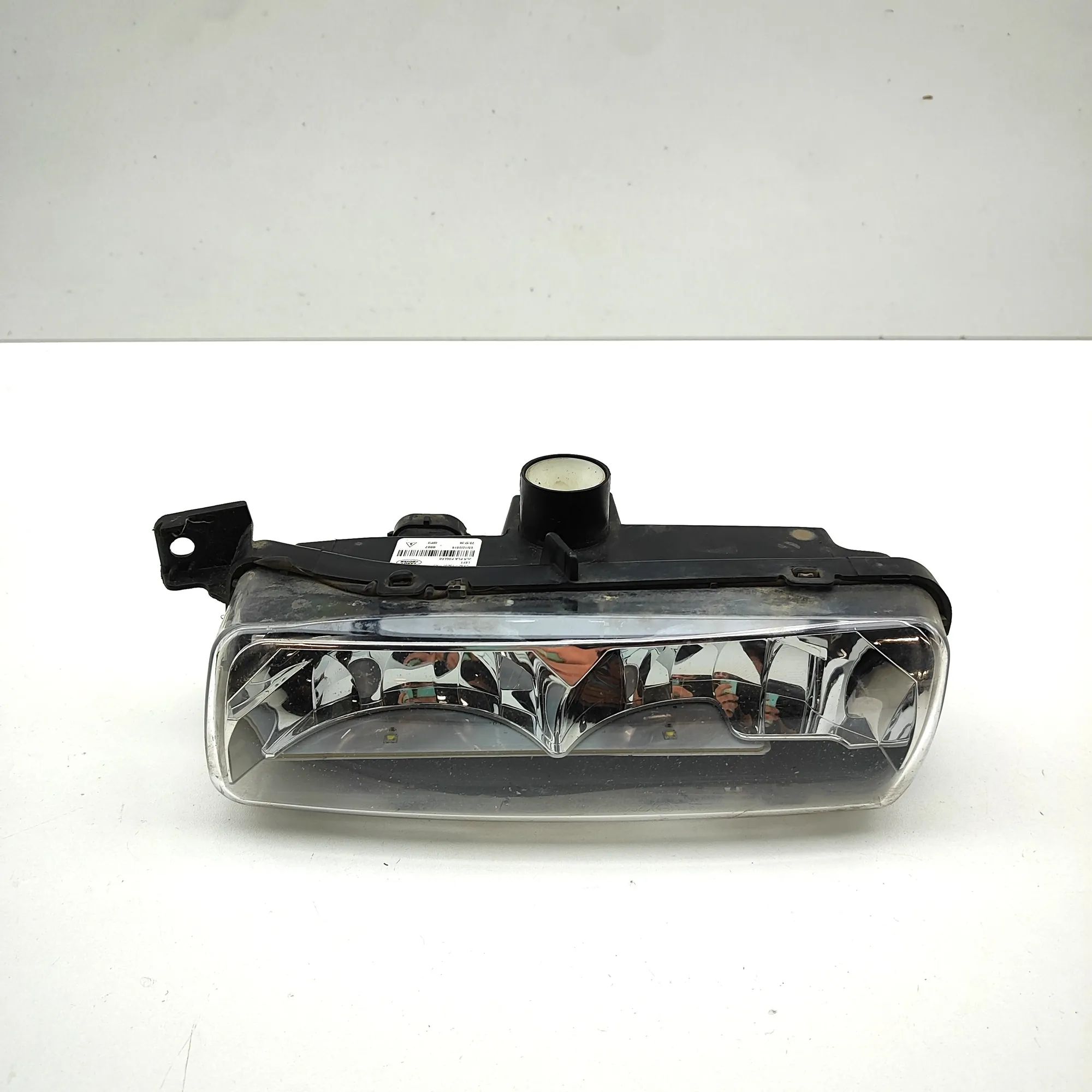 Land Rover Range Rover Sport (L494) Front Left Fog Light Front Left Fog Light — LAND ROVER RANGE ROVER S...