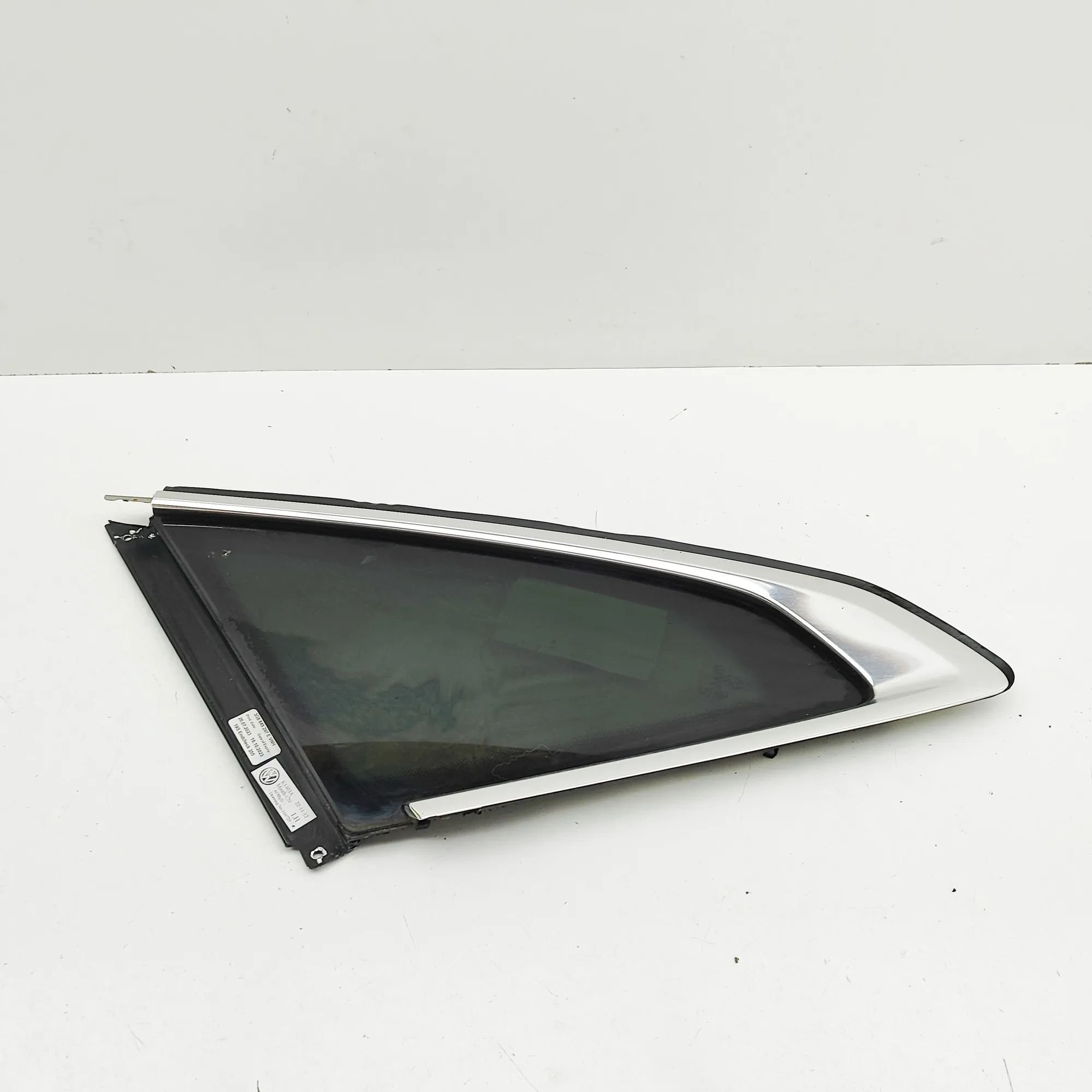 Volkswagen Arteon Rear Left Quarter Window Rear Left Quarter Window — VW ARTEON (3H7) (201...