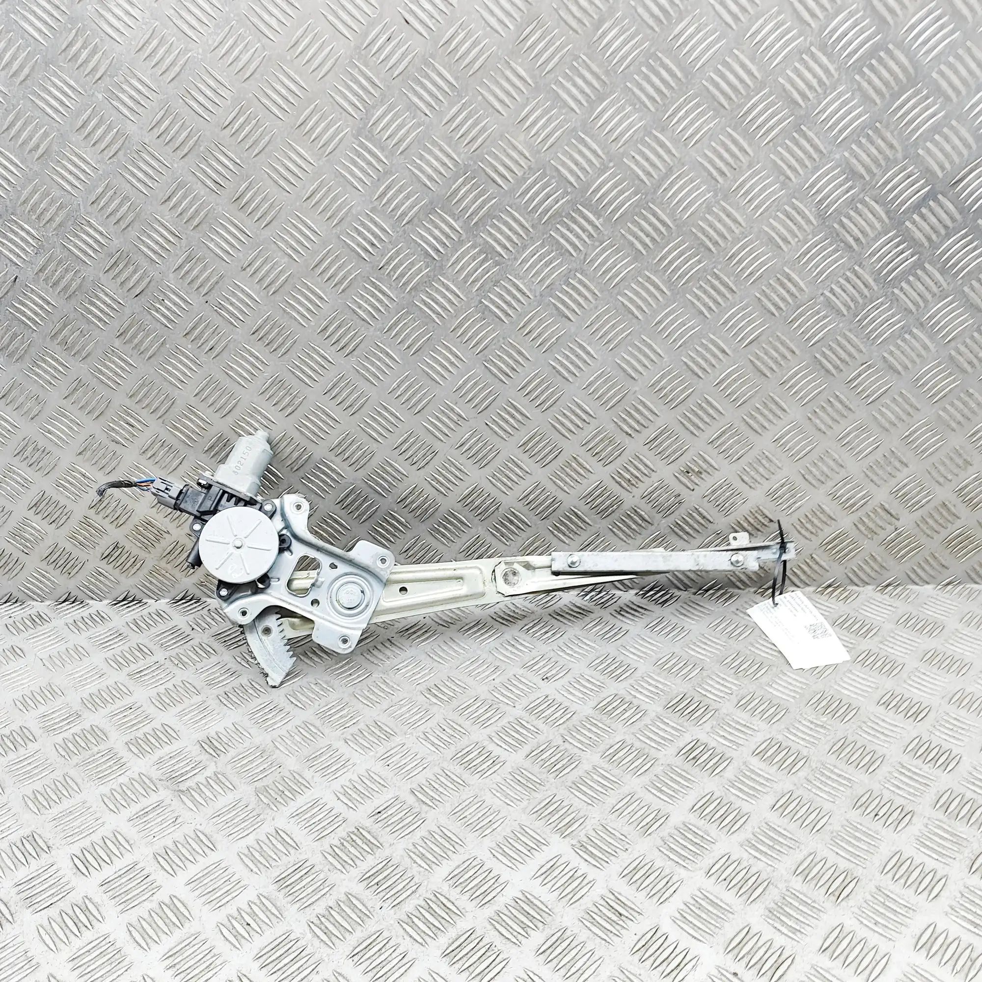 Mitsubishi Lancer Front Right Door Window Regulator Front Right Door Window Regulator — MITSUBISHI ...