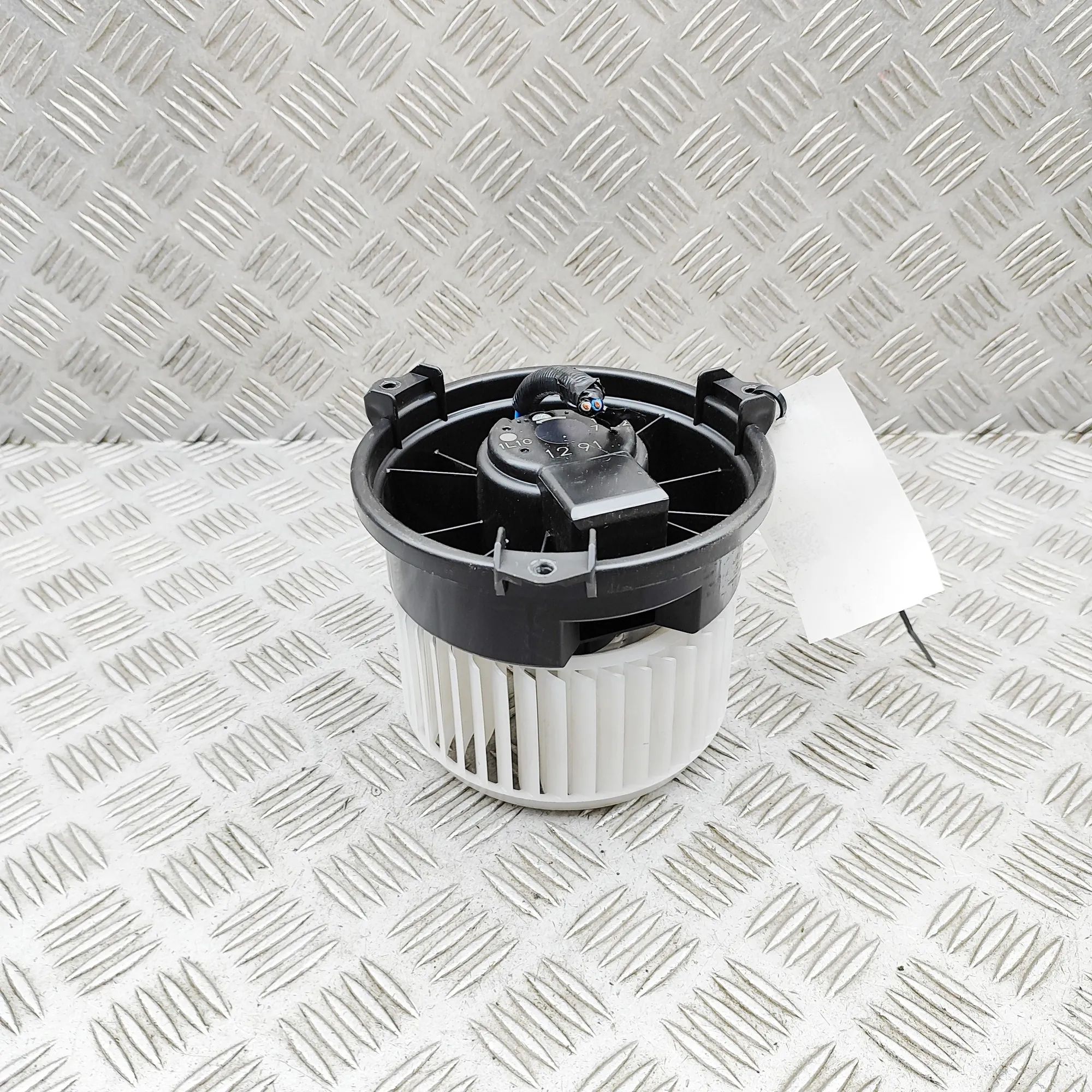 Toyota Land Cruiser 150 Heater Blower Fan Heater Blower Fan — TOYOTA LAND CRUISER (_J15_)...