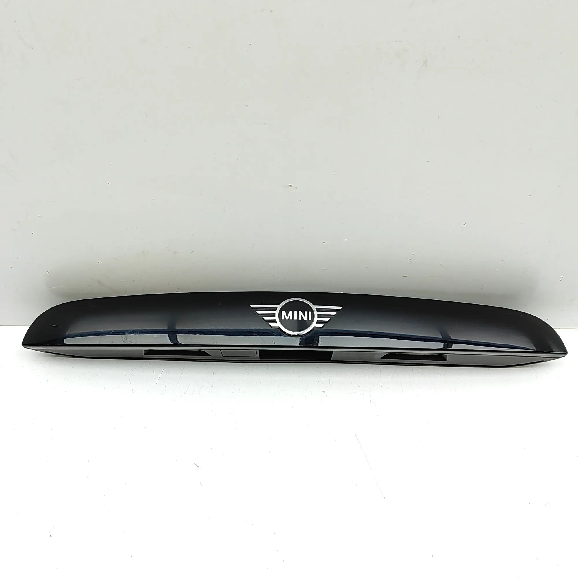 Mini One, Cooper (F55 / F56 / F57) Trim Number Plate Light Trim Number Plate Light — MINI COOPER (F55) (20...