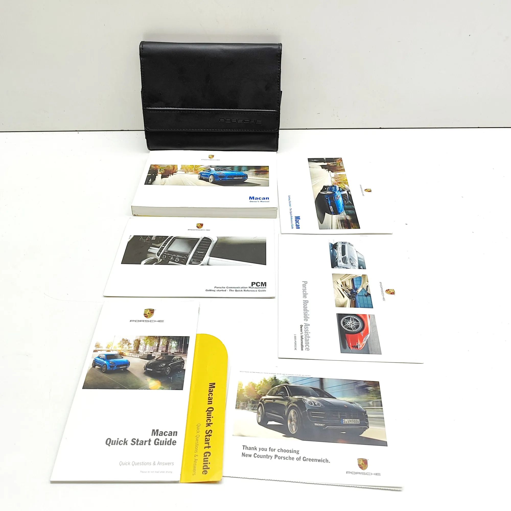Porsche Macan Сервисная книга Service book — PORSCHE MACAN (95B) (2014-...)

...