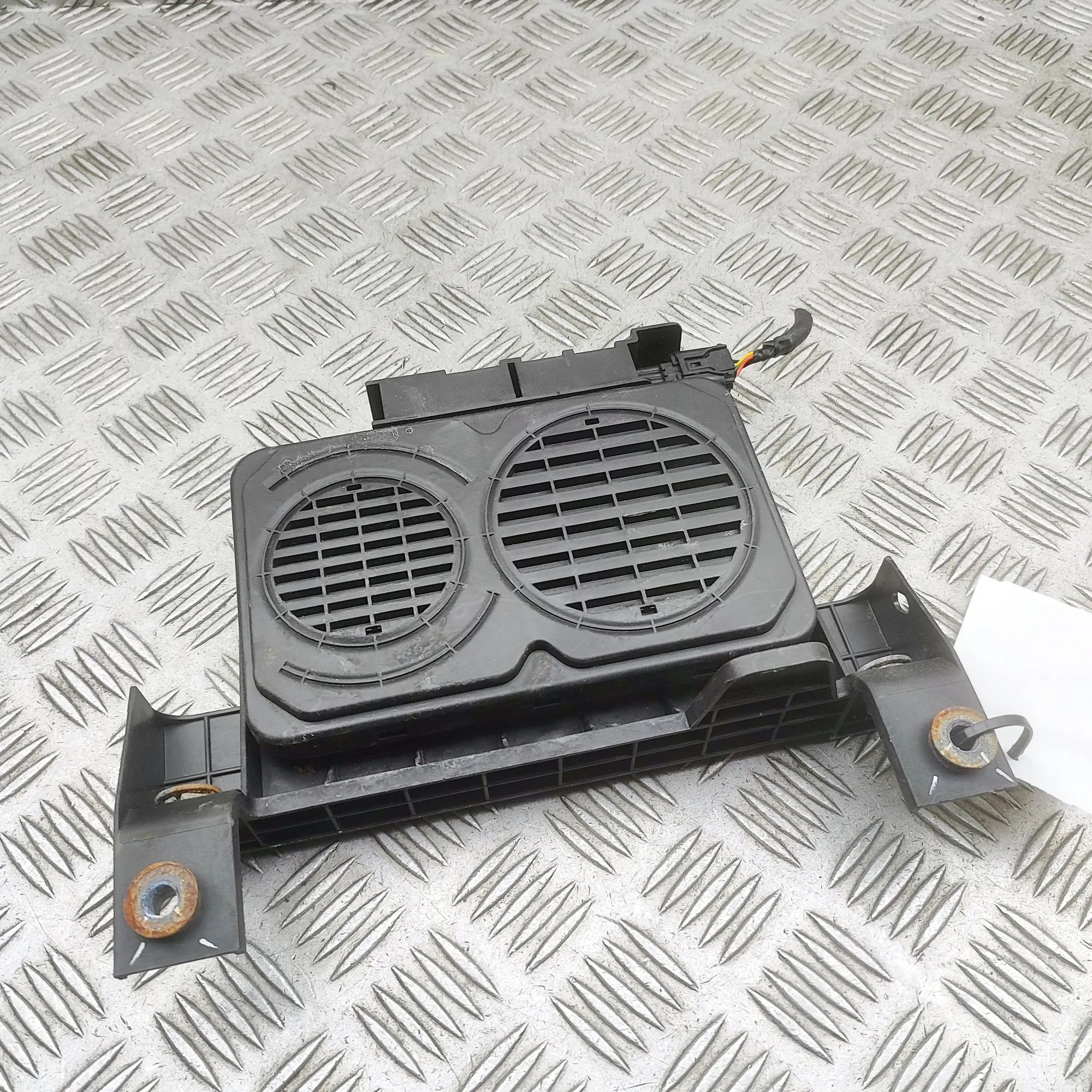 Hyundai Ioniq Engine Sound Control Unit Engine Sound Control Unit — HYUNDAI IONIQ (5 NE...