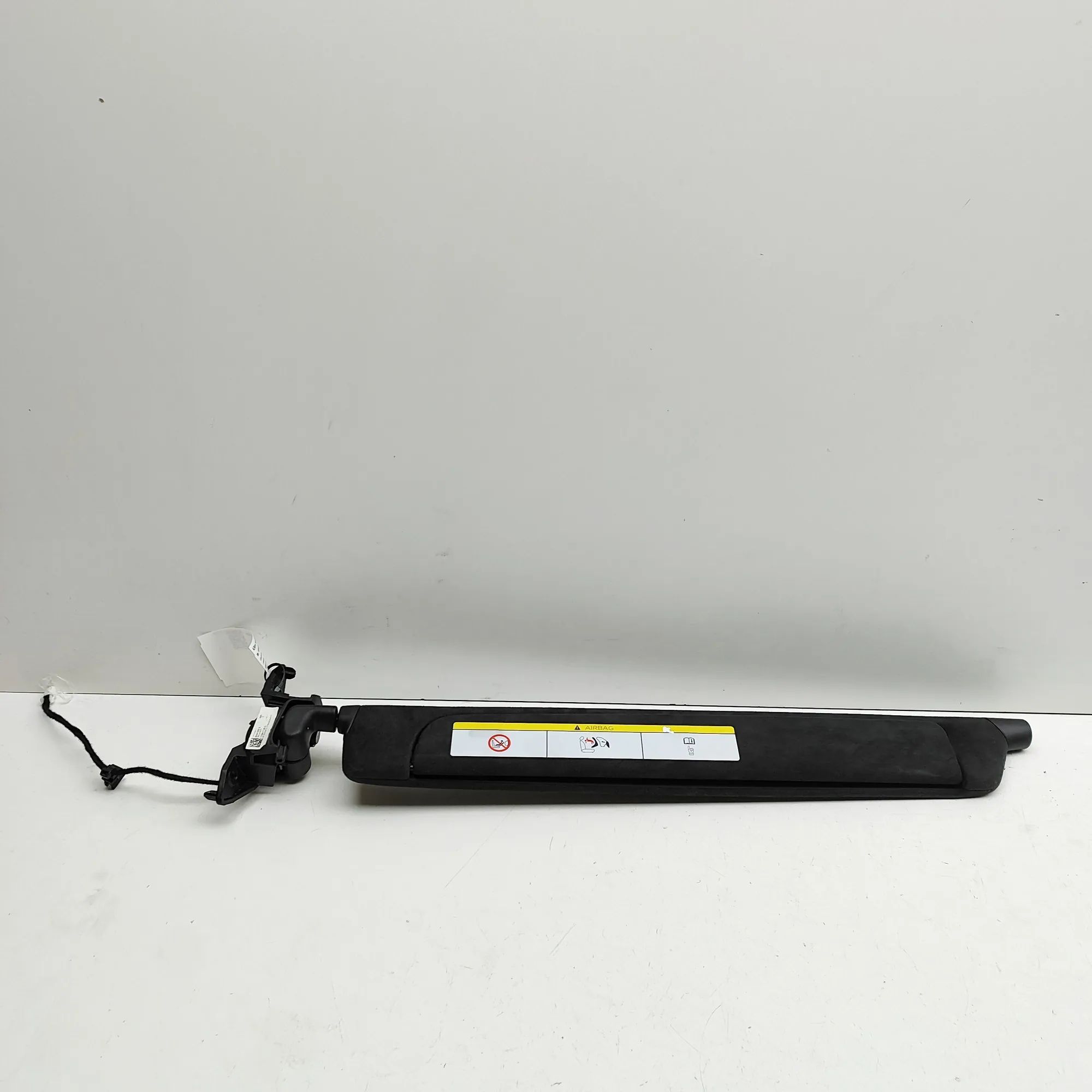 Tesla Model X Left Side Sun Visor Left Side Sun Visor — TESLA MODEL X (2013-...) ...