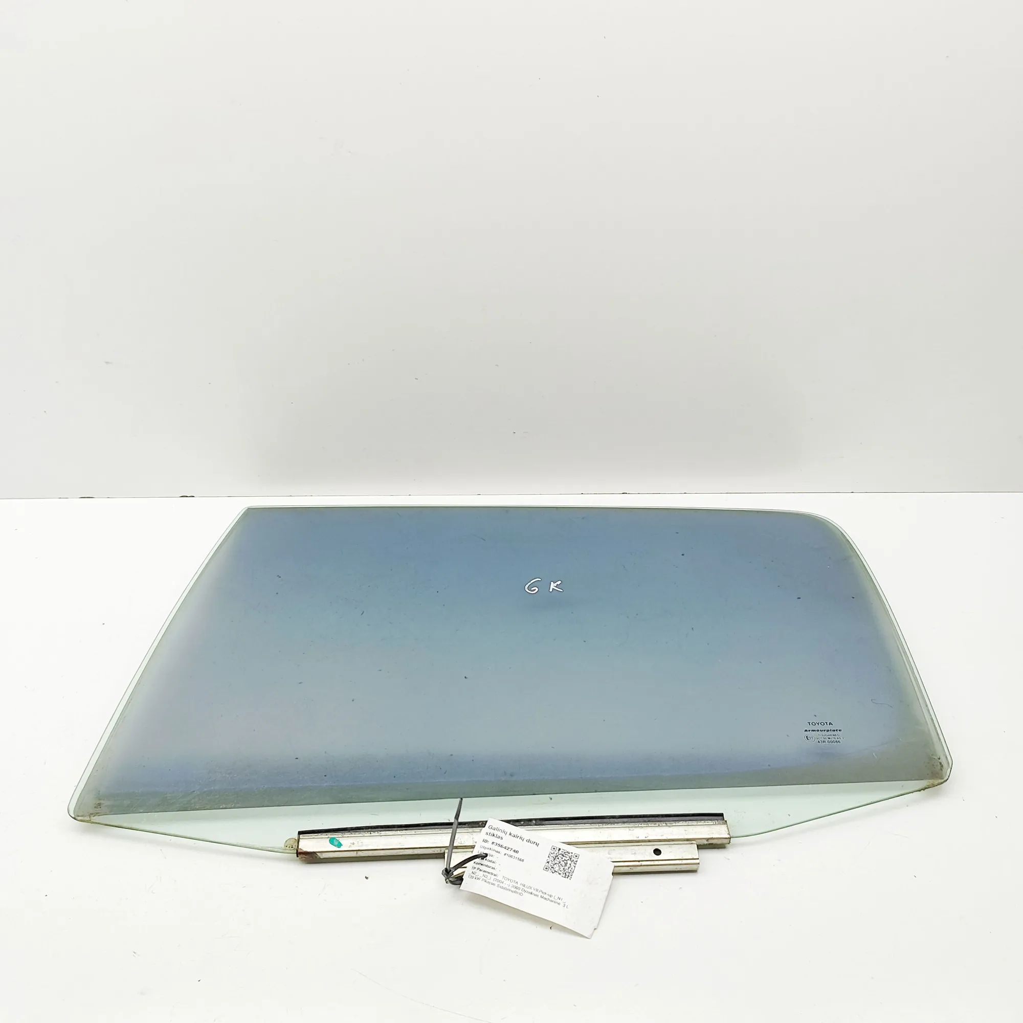 Toyota Hilux Rear Left Door Window Rear Left Door Window — TOYOTA HILUX (VII Pick-...