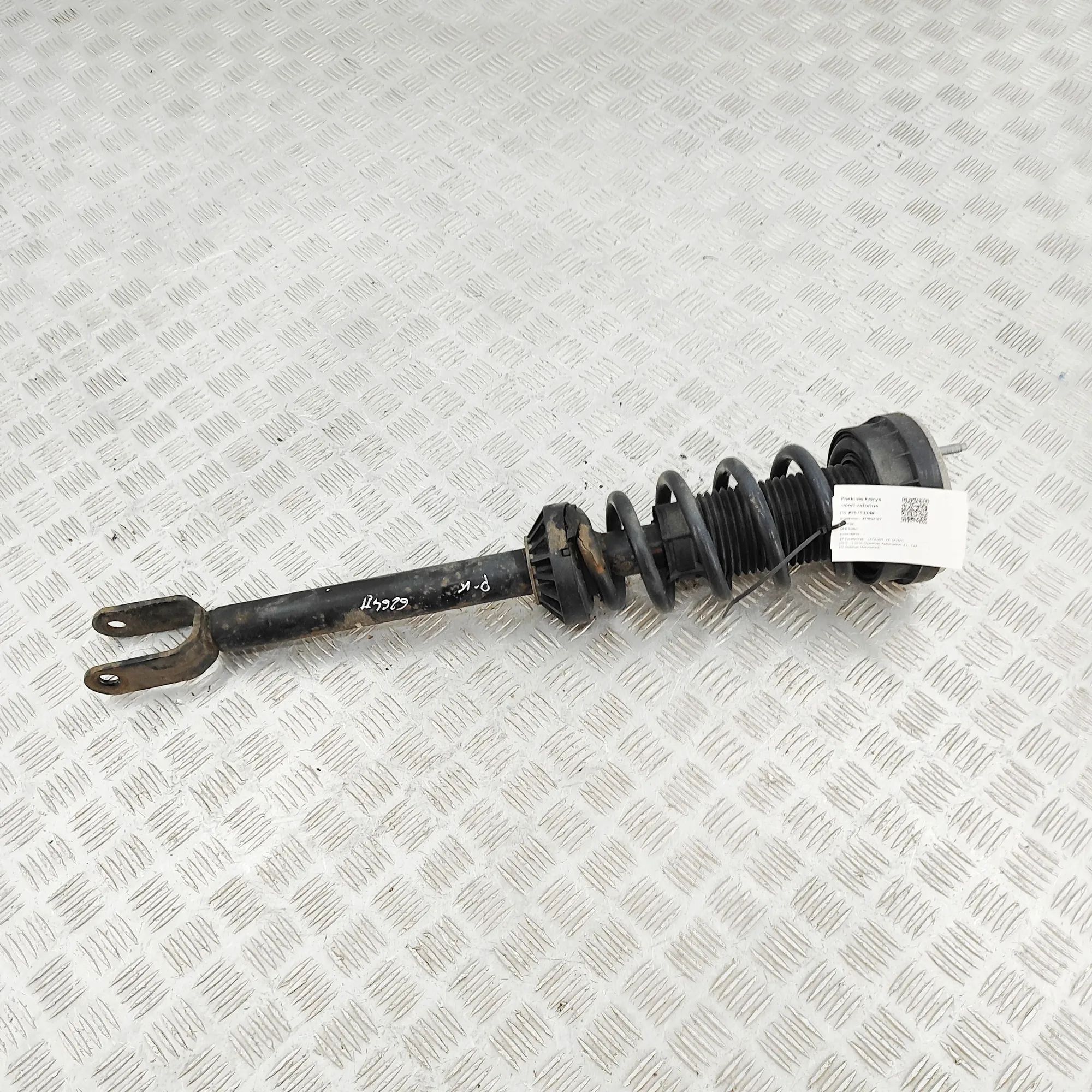 Jaguar XE Shock absorber — front left Shock absorber — front left — JAGUAR XE (X760) ...