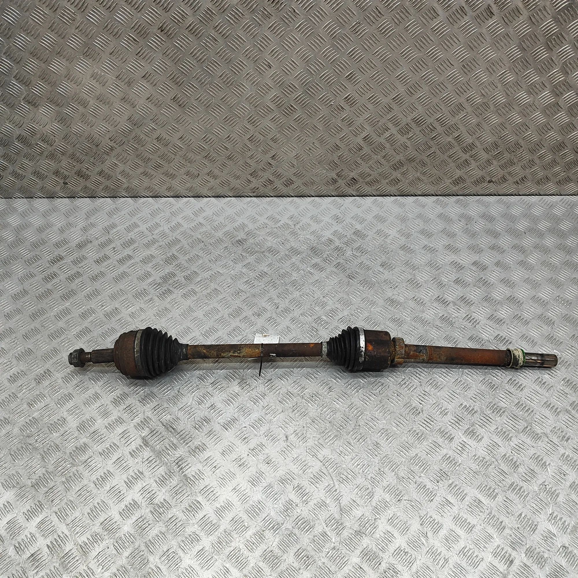 Renault Master Front Right Driveshaft Front Right Driveshaft — RENAULT MASTER (III Va...