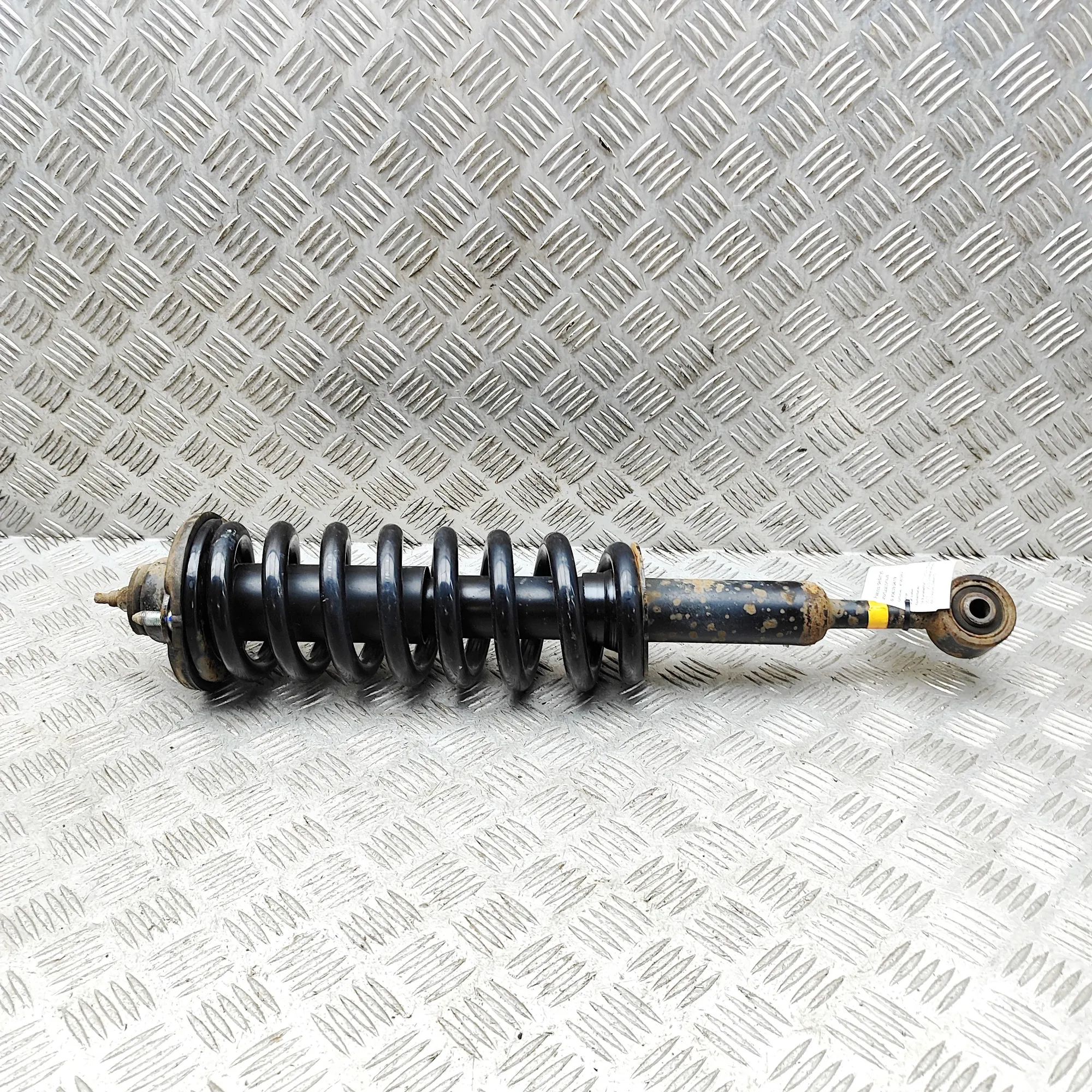 Toyota Hilux Shock absorber — front right Shock absorber — front right — TOYOTA HILUX (VI...
