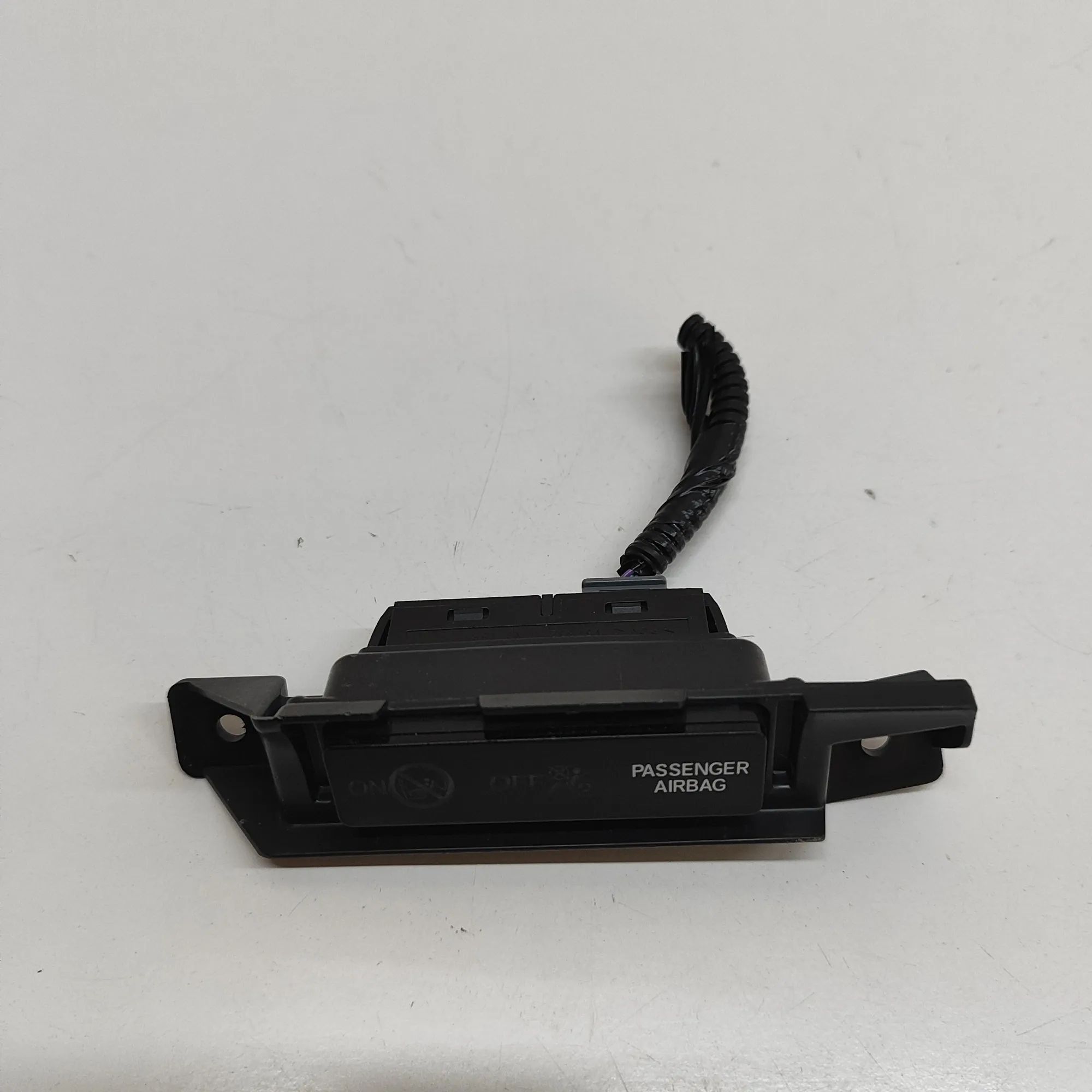 Honda HR-V / e:Ny1 SRS indicator
