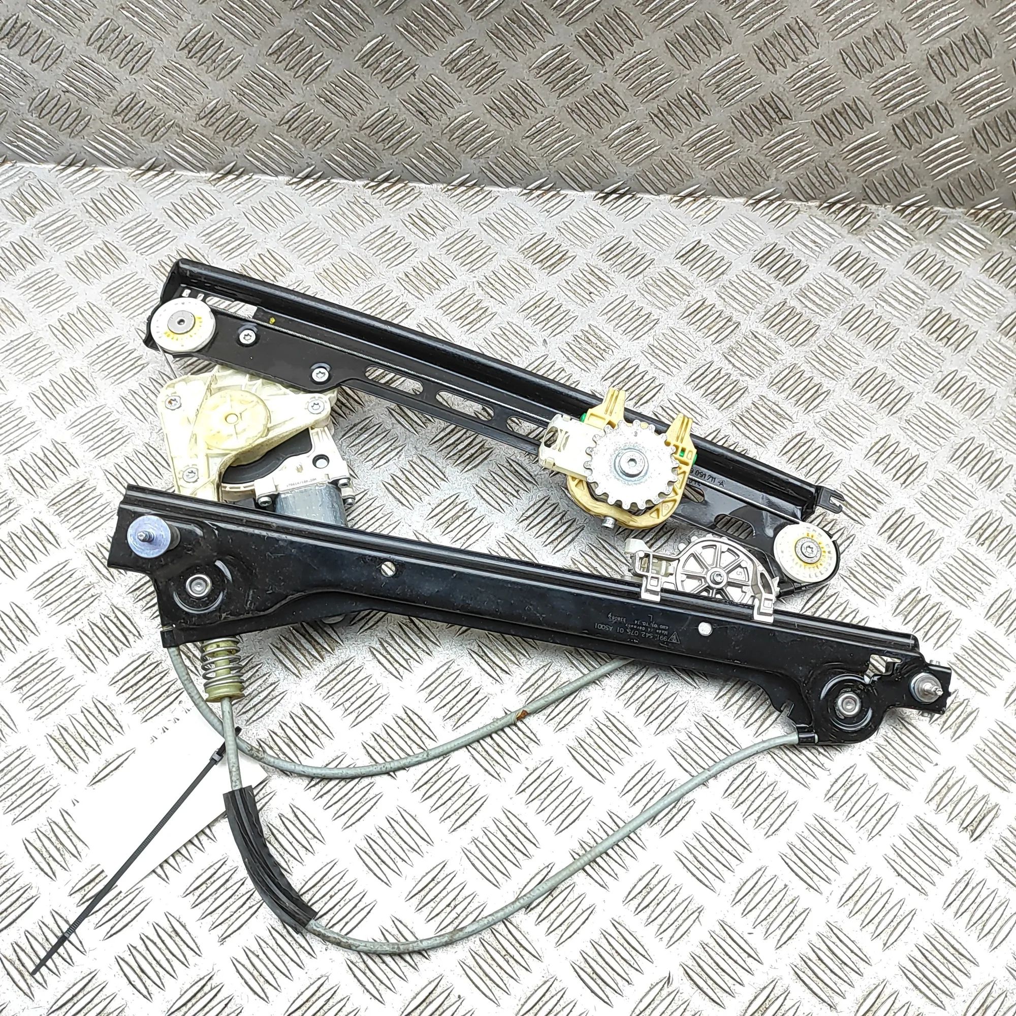 Porsche 911 (991) Front Left Door Window Regulator Front Left Door Window Regulator — PORSCHE 911 ...