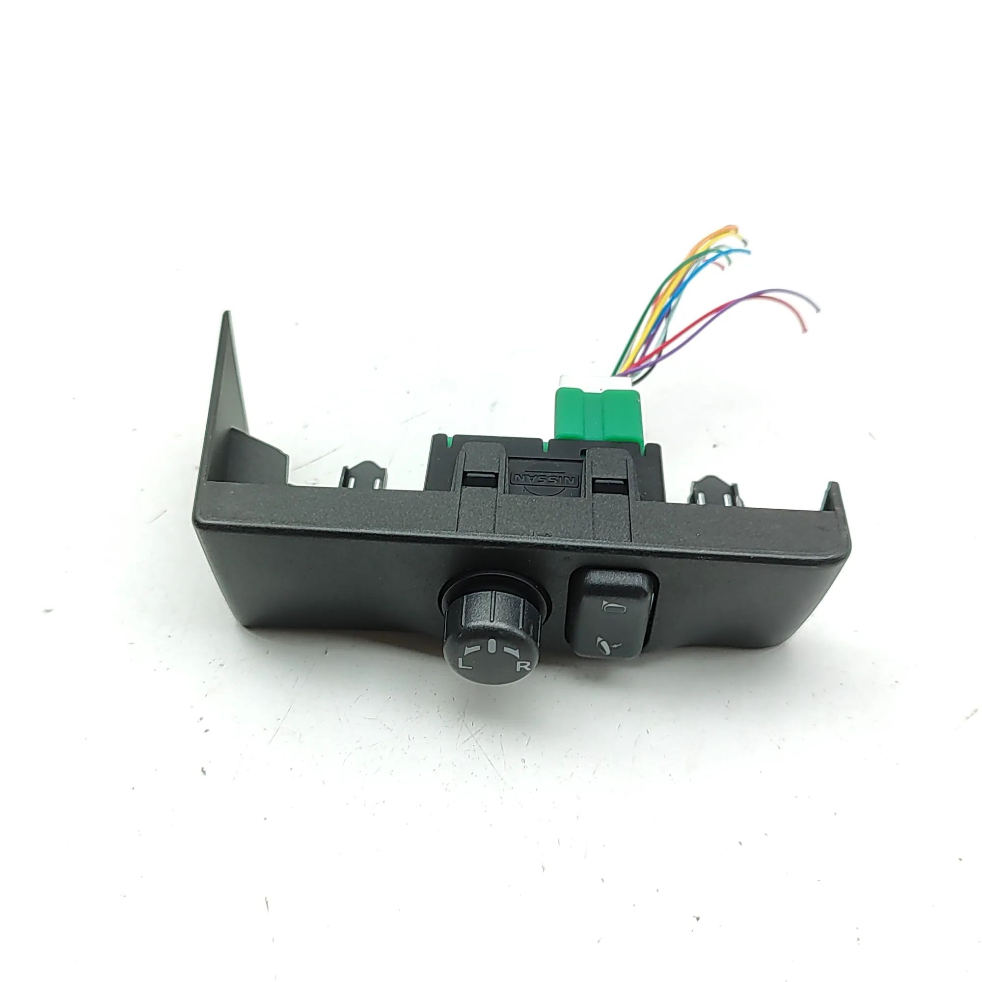 Nissan GT-R Mirror Adjustment Switch Mirror Adjustment Switch — NISSAN GT-R (R35) (2...