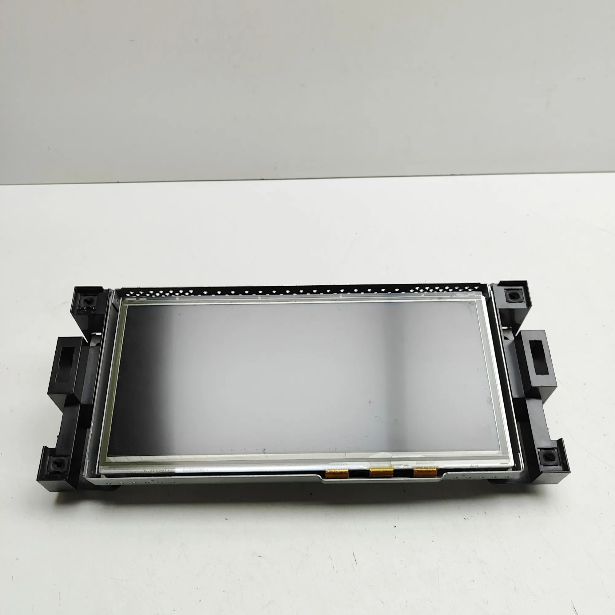 Land Rover Discovery Navigation display Navigation display — LAND ROVER DISCOVERY (V L4...