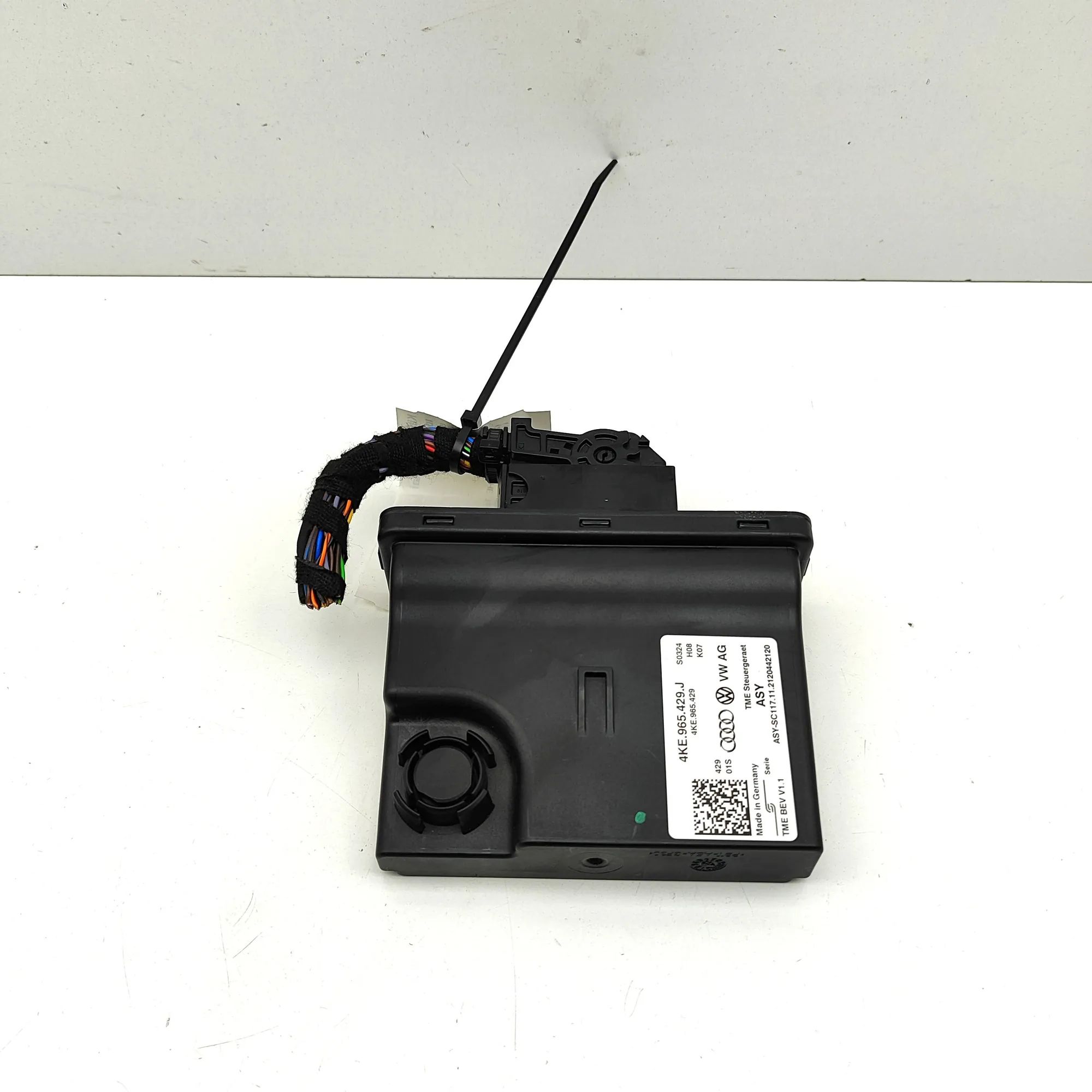 Porsche Taycan Climate control unit Climate control unit — PORSCHE TAYCAN (2019-......