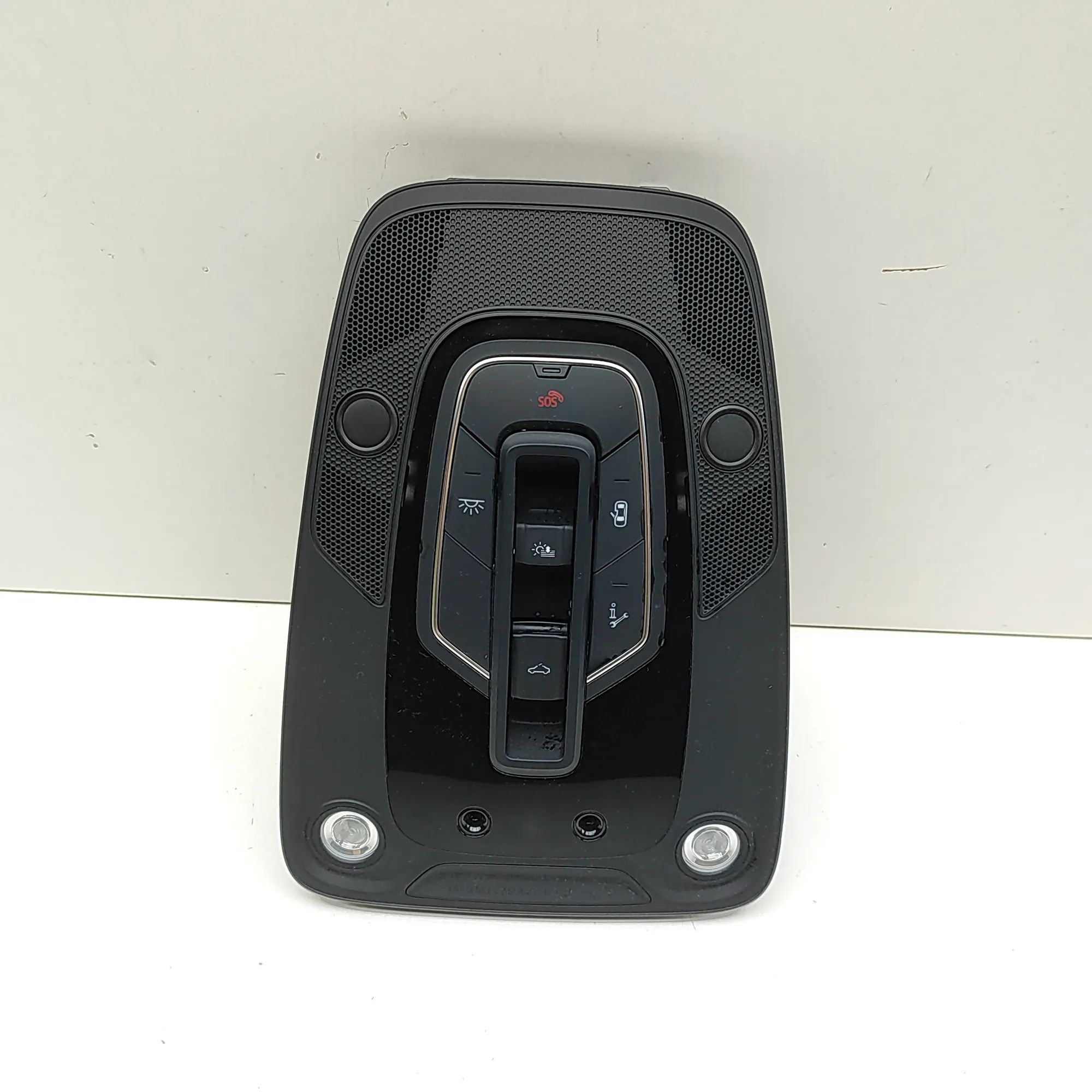 Audi Q5 (FY) Interior light Interior light — AUDI Q5 (FY) (2016-...) — 80A9...