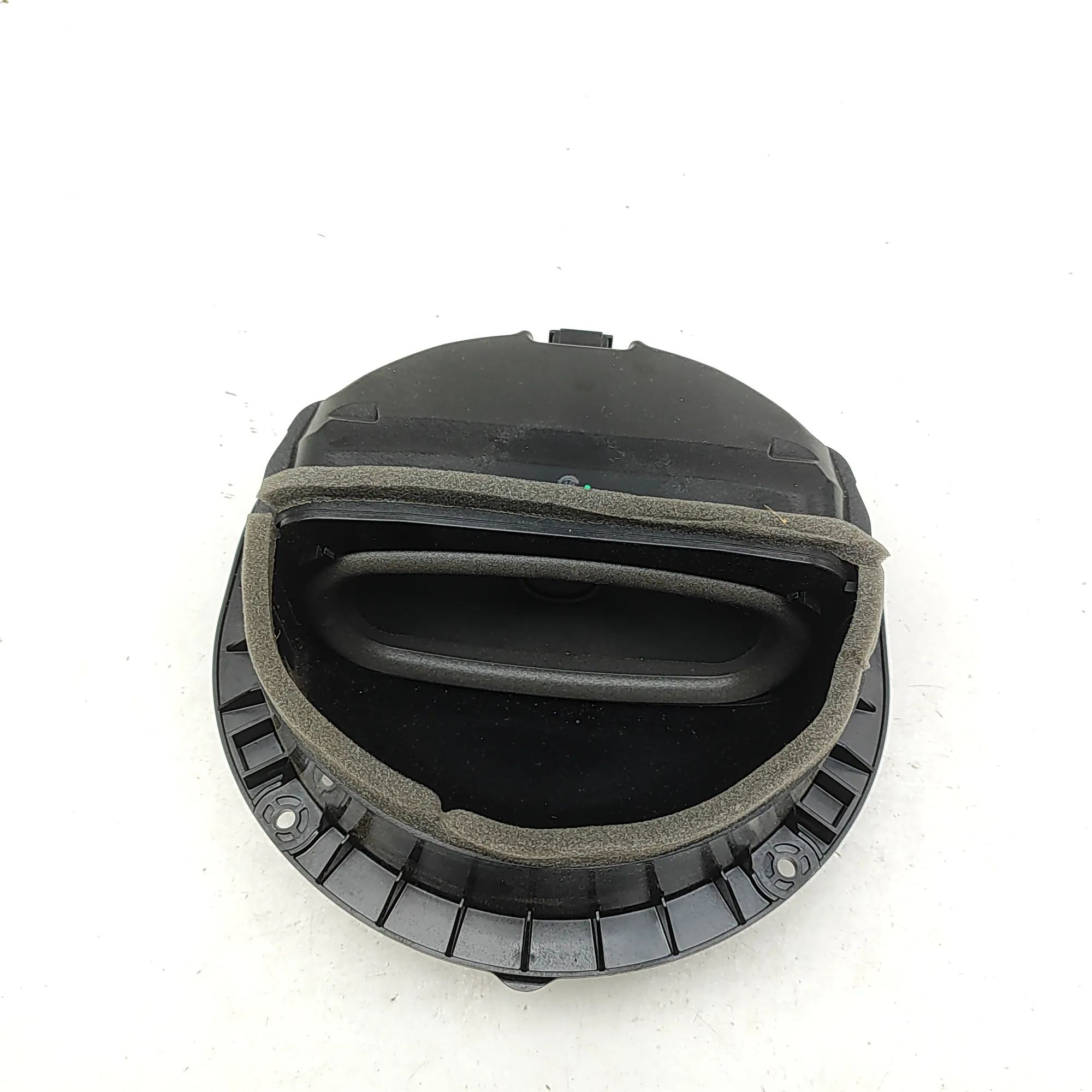 Audi Q5 (8R) Front Right Door Speaker Front Right Door Speaker — AUDI Q5 (FY) (2016-....