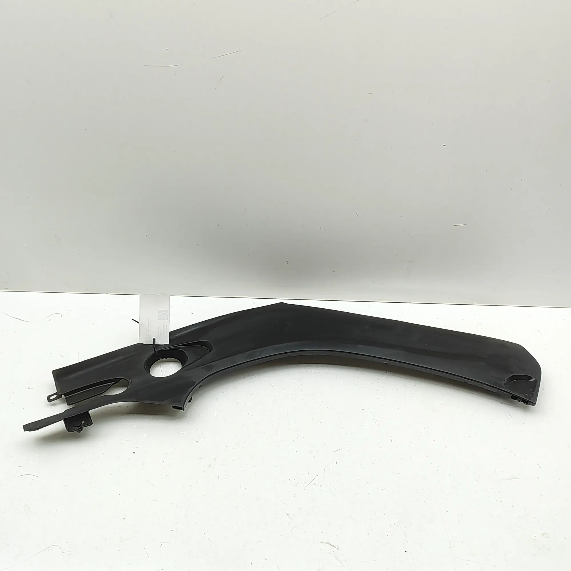 Tesla Model X Slam Panel Frame Plastic Trim Slam Panel Frame Plastic Trim — TESLA MODEL X (...