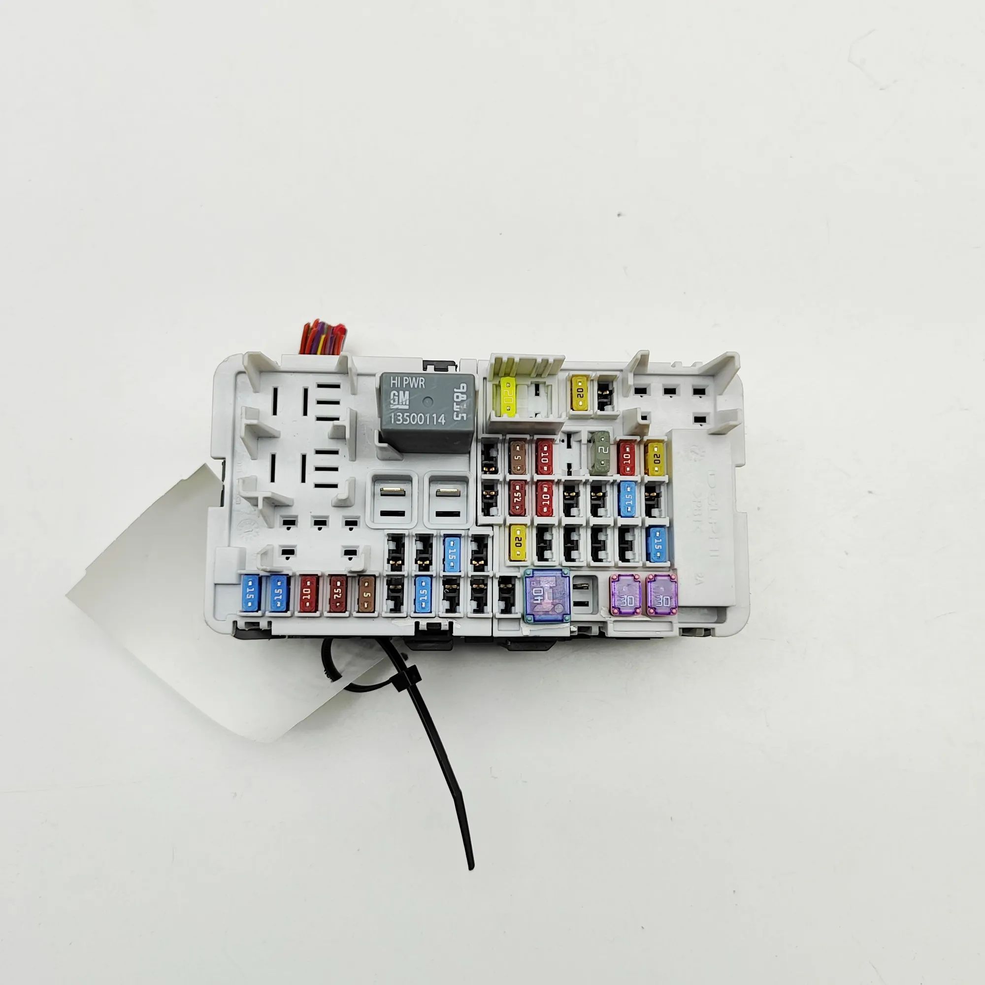 Chevrolet Malibu Fuse Box Module Fuse Box Module — CHEVROLET MALIBU (2015-...) —...