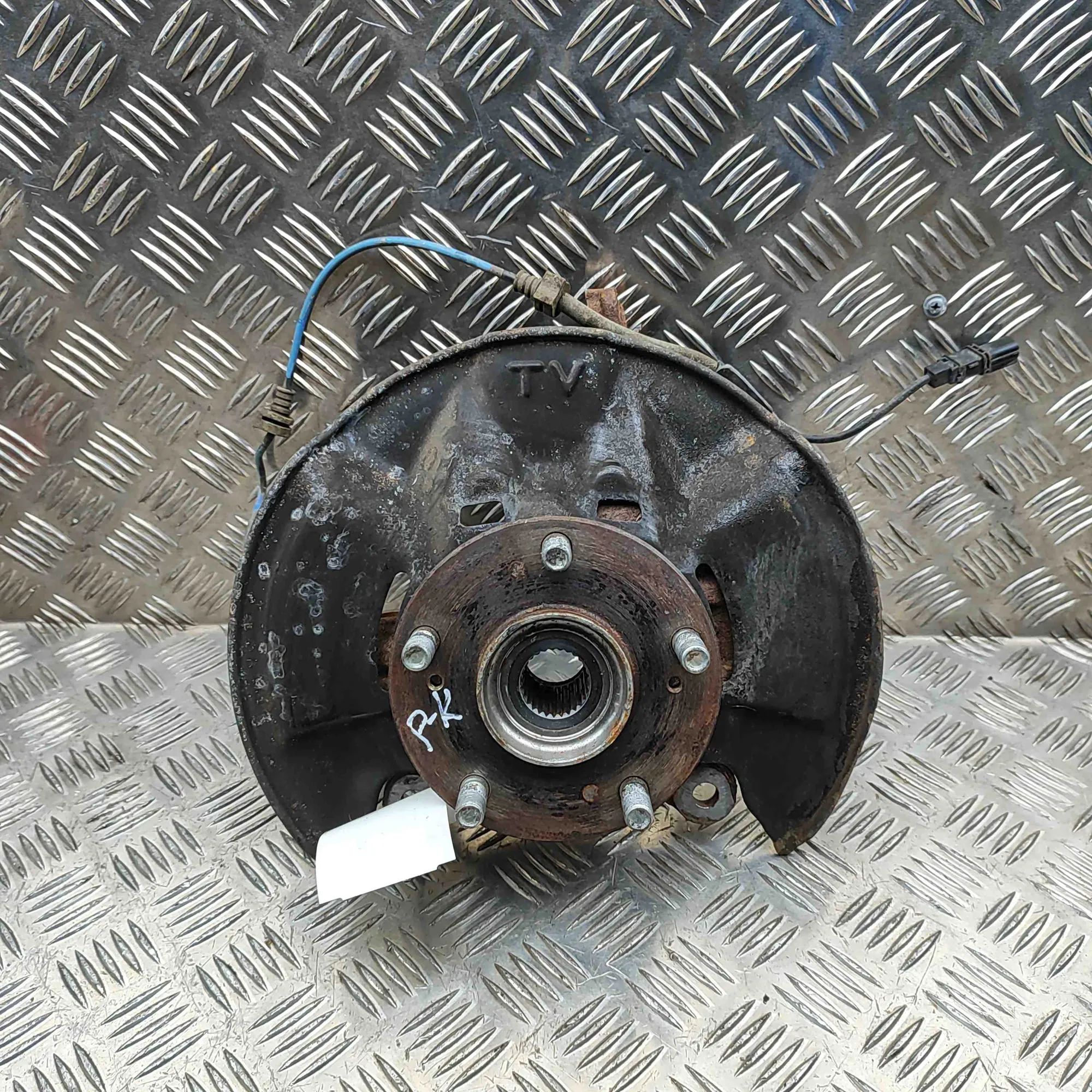 Honda Civic Front Left Wheel Hub Front Left Wheel Hub — HONDA CIVIC (IX FK) (201...