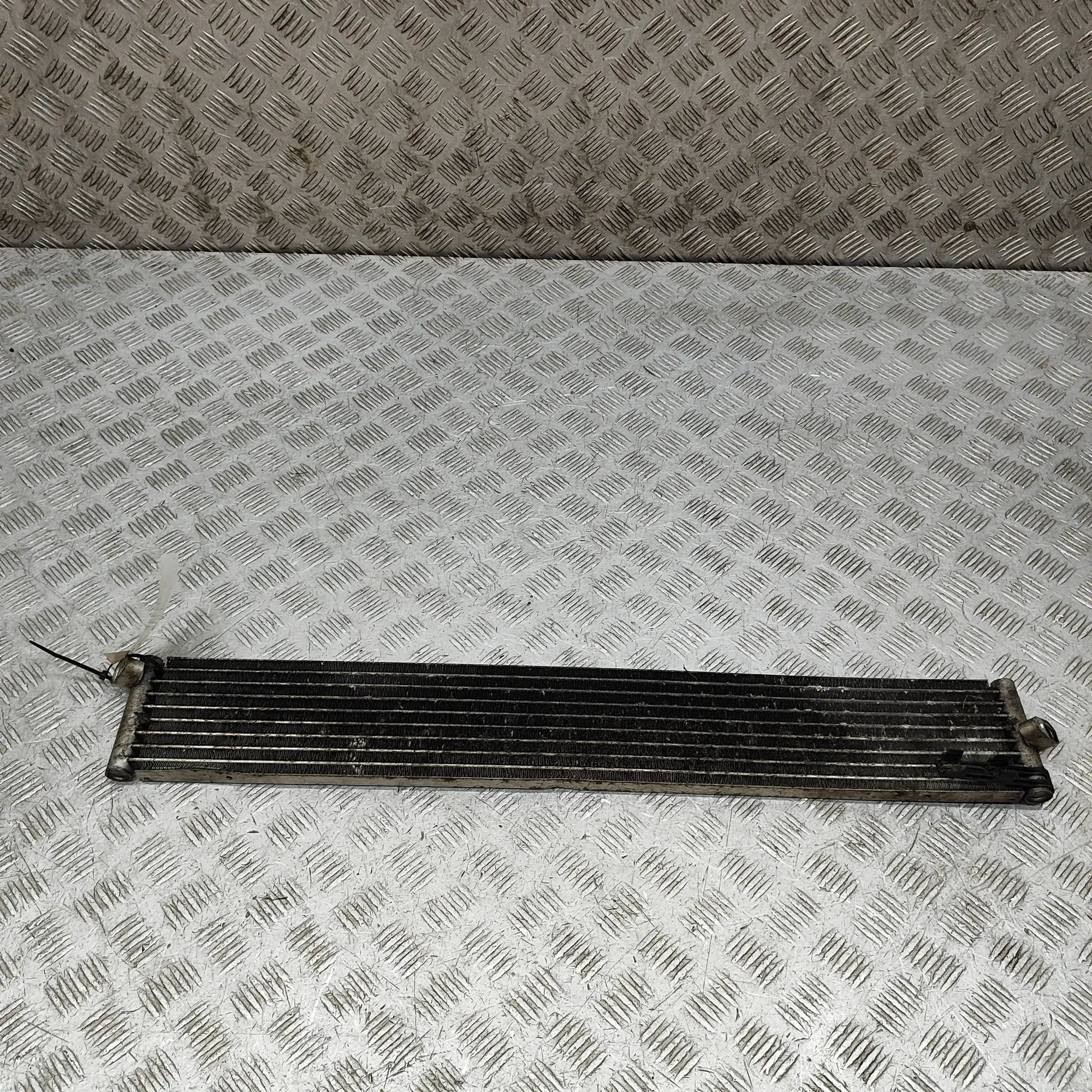 Porsche Cayenne Oil Cooling Radiator Oil Cooling Radiator — PORSCHE CAYENNE (92A) (2...