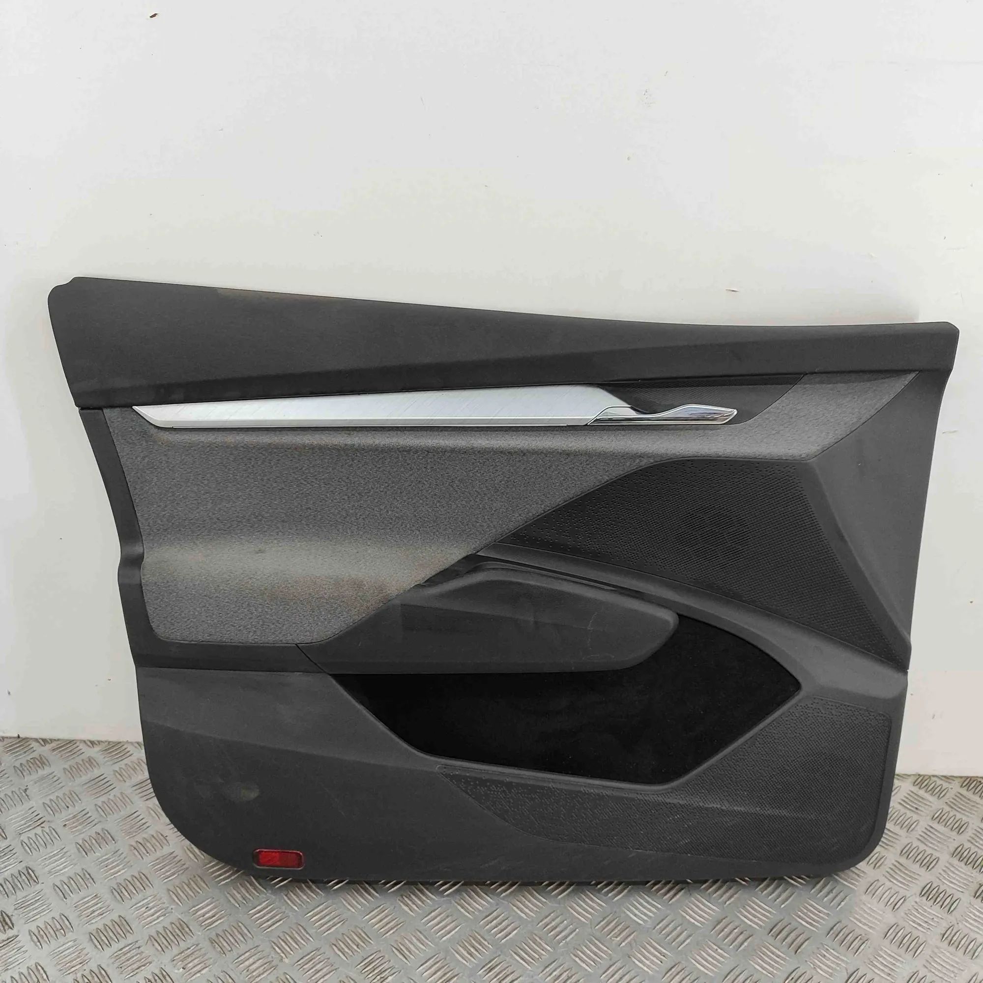 Skoda Enyaq Front Left Door Panel Front Left Door Panel — SKODA ENYAQ (iV SUV 5AC...