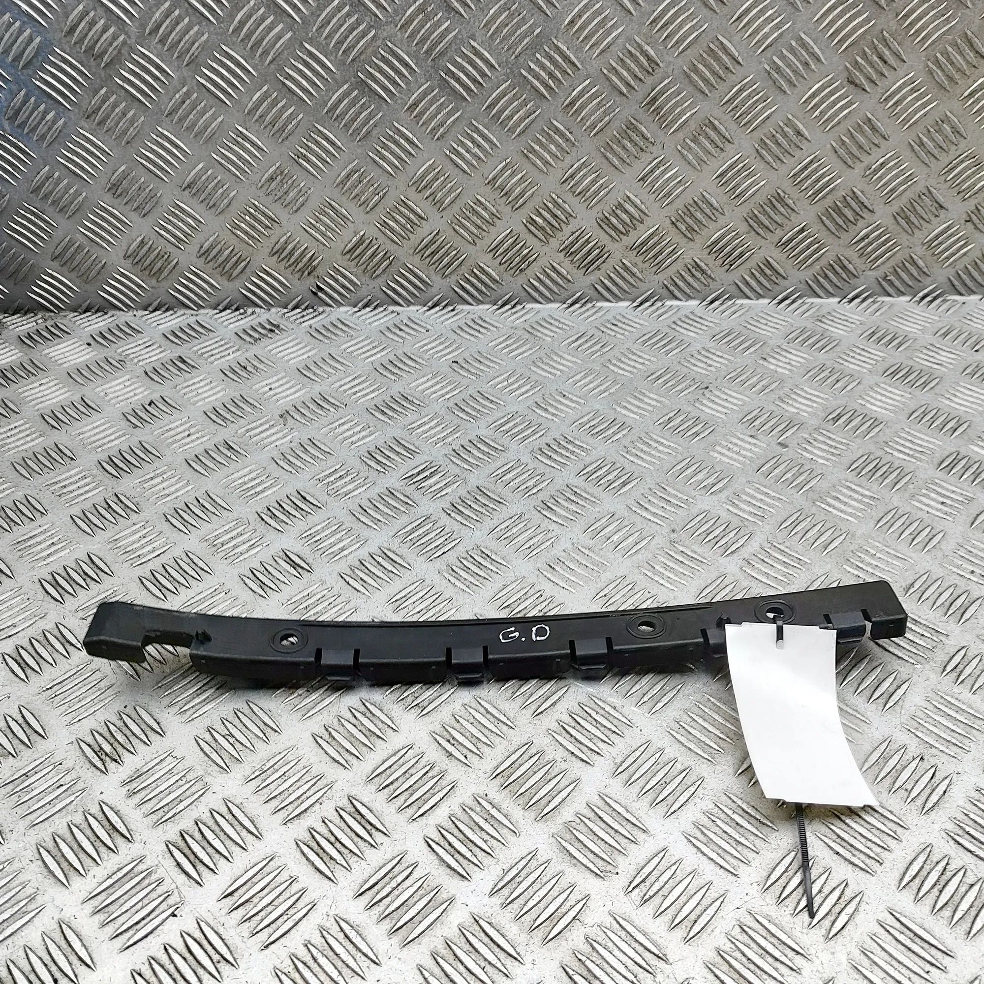 Ferrari California Rear Right Bumper Bracket Rear Right Bumper Bracket — FERRARI CALIFORNIA ...