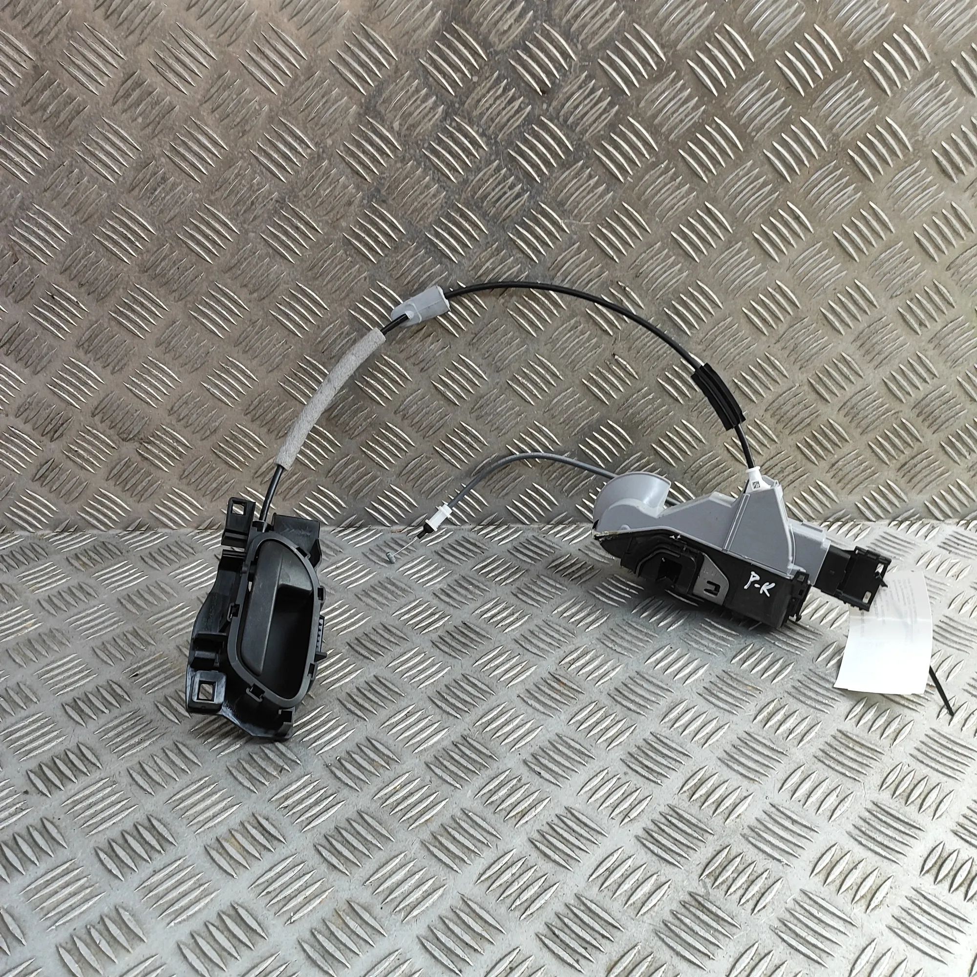 Citroen Jumpy / SpaceTourer Door lock — front left Door lock — front left — CITROEN JUMPY (III Van...