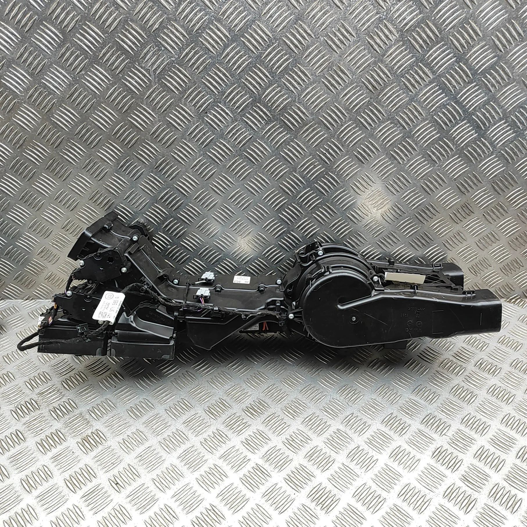 Porsche Cayenne Interior Heater Interior Heater — PORSCHE CAYENNE (Coupe 9YB) (...