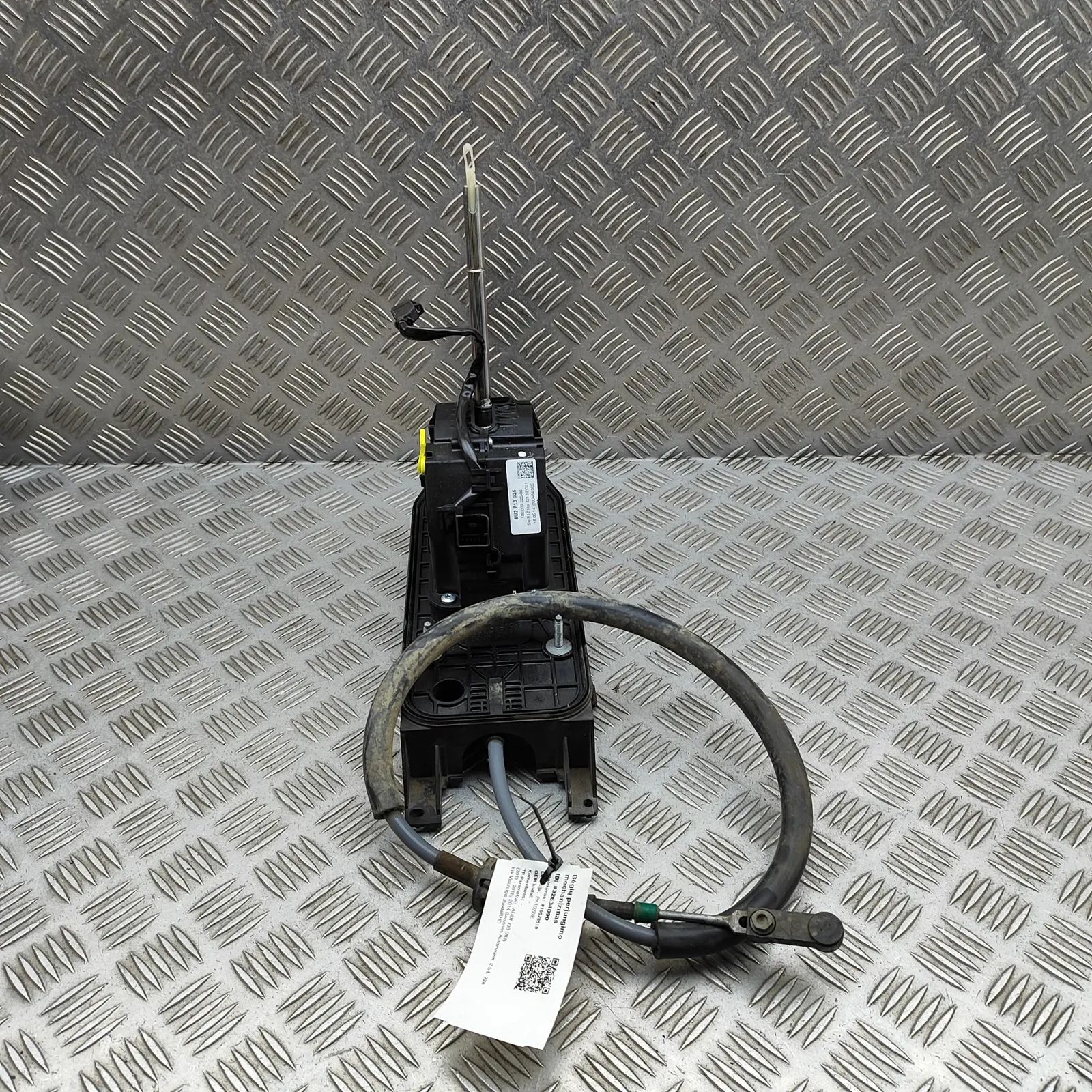 Audi Q3 (8U) Gear Shifting Mechanism Gear Shifting Mechanism — AUDI Q3 (8U) (2011-20...