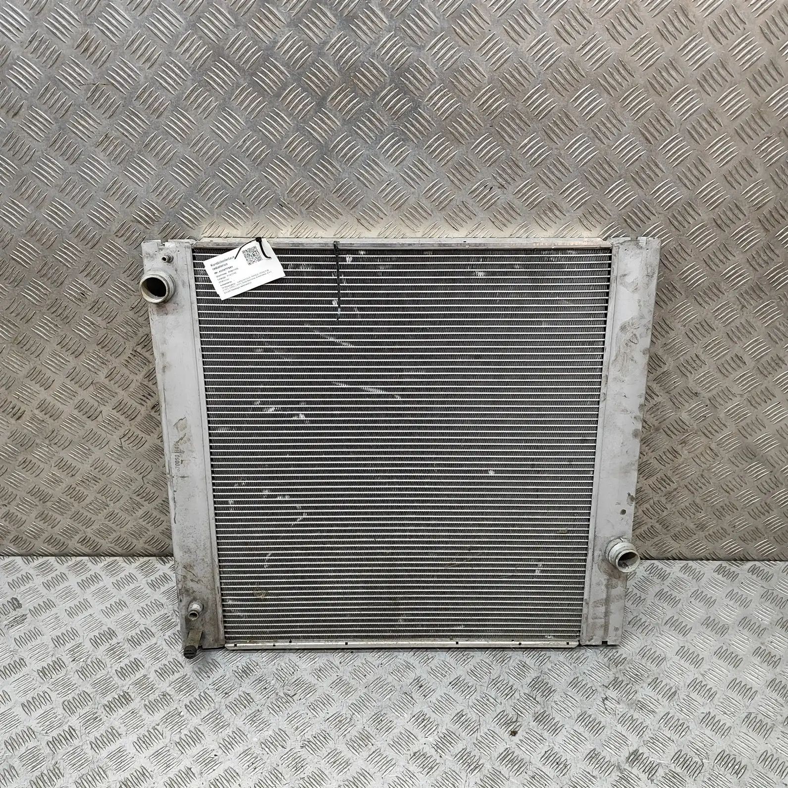 Land Rover Range Rover Cooling Radiator Cooling Radiator — LAND ROVER RANGE ROVER (III ...